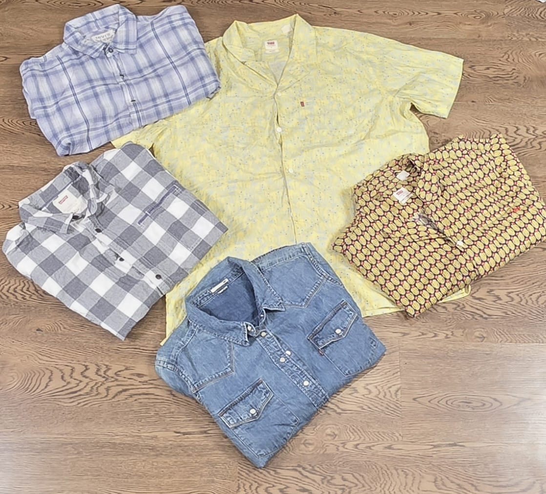 Levis button up shirt (9)