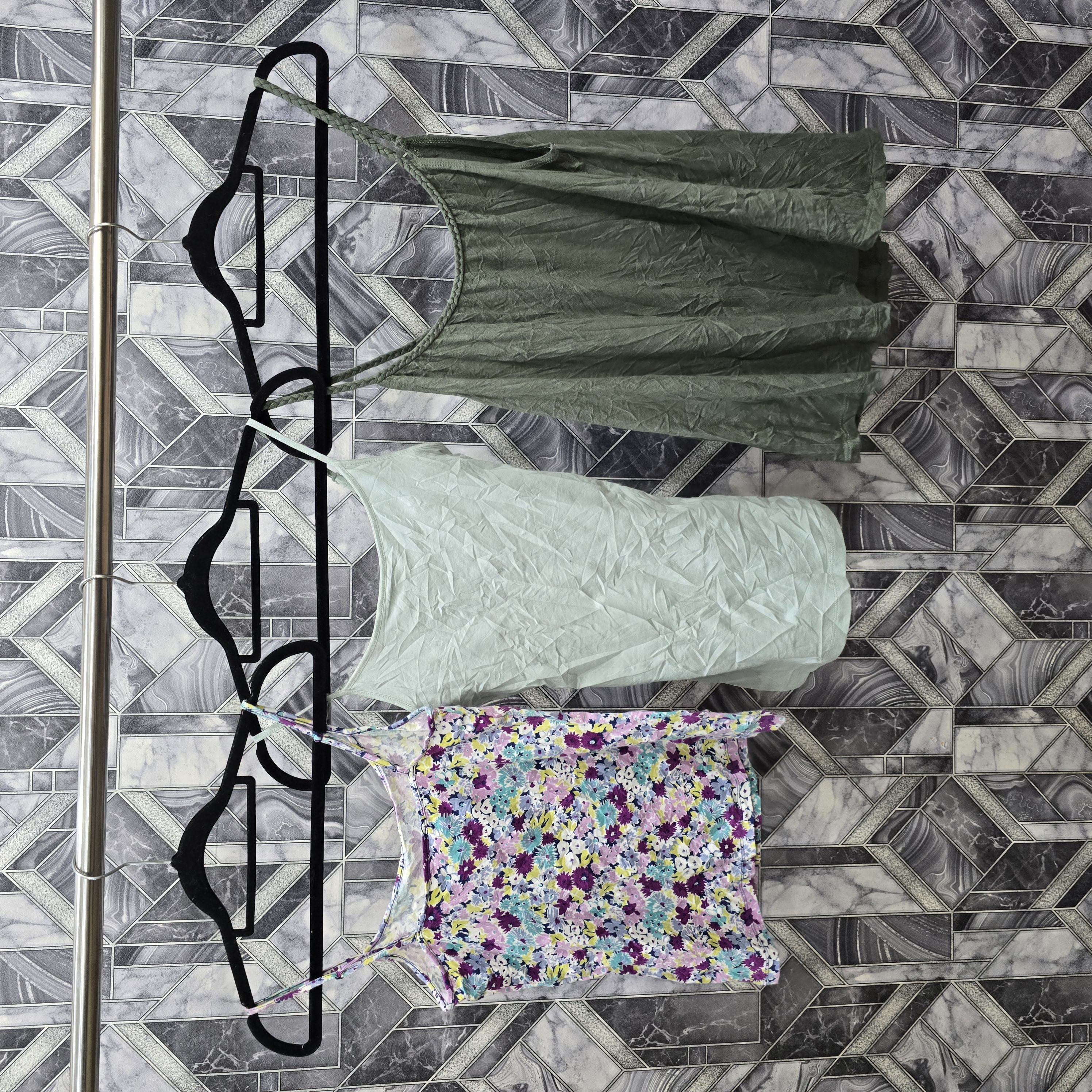 AV-0182 Débardeur Basique Non Marqué