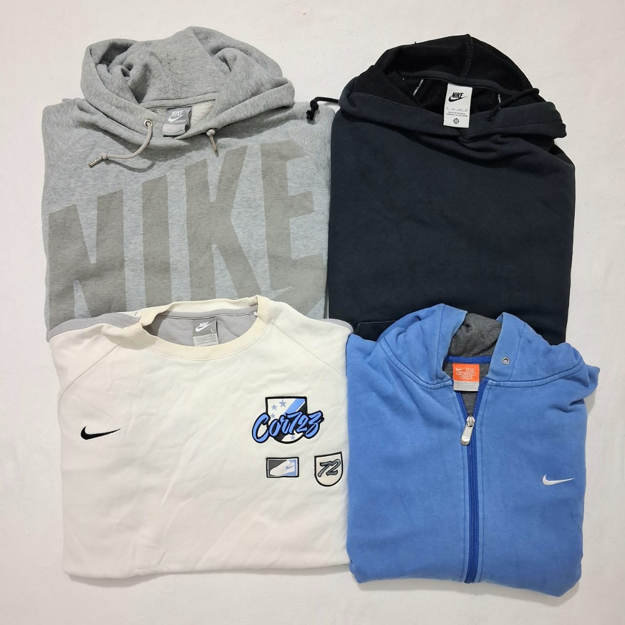 Nike Sweatshirts & hoodies