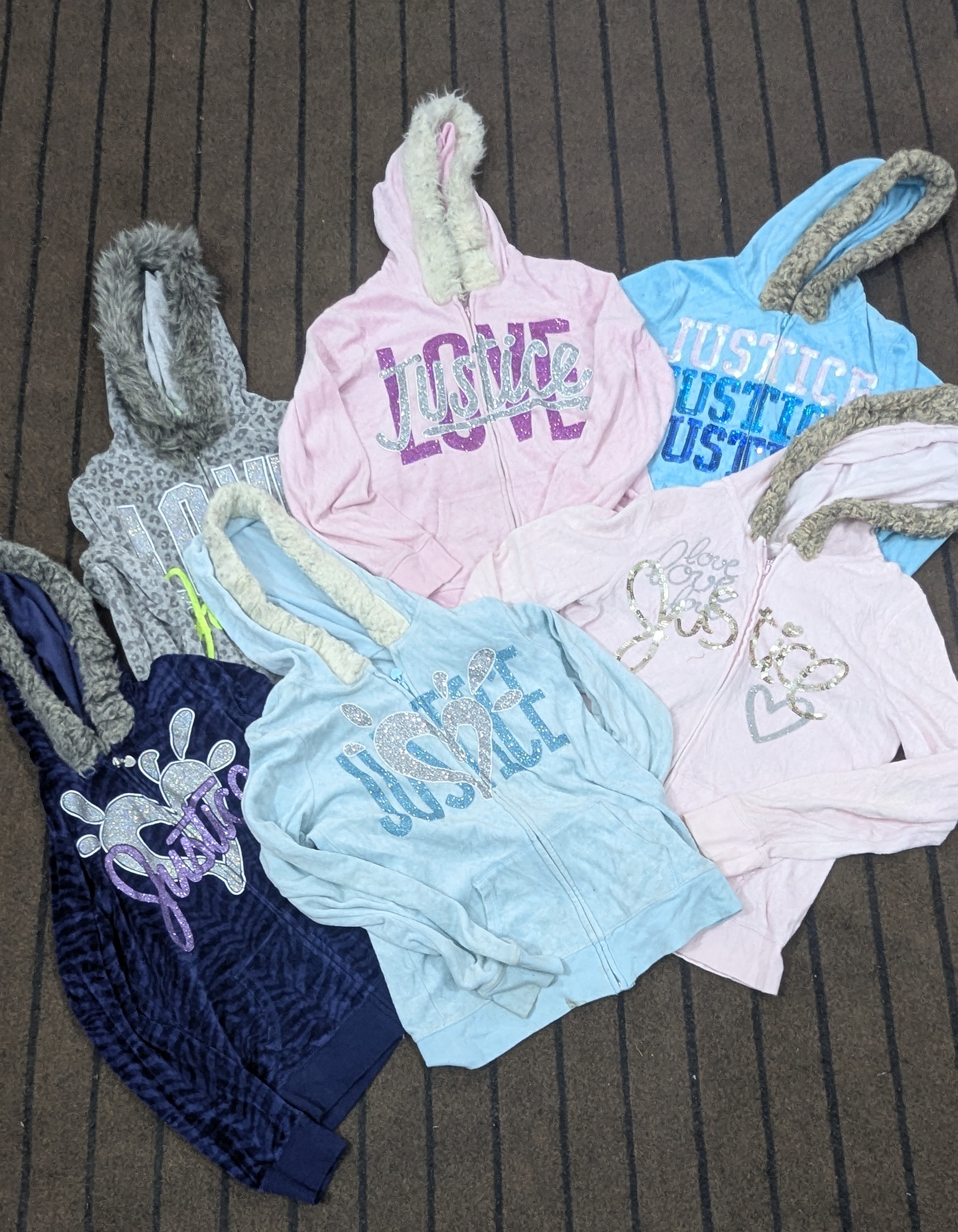 SD 233- Vestes en fourrure Multi Brands