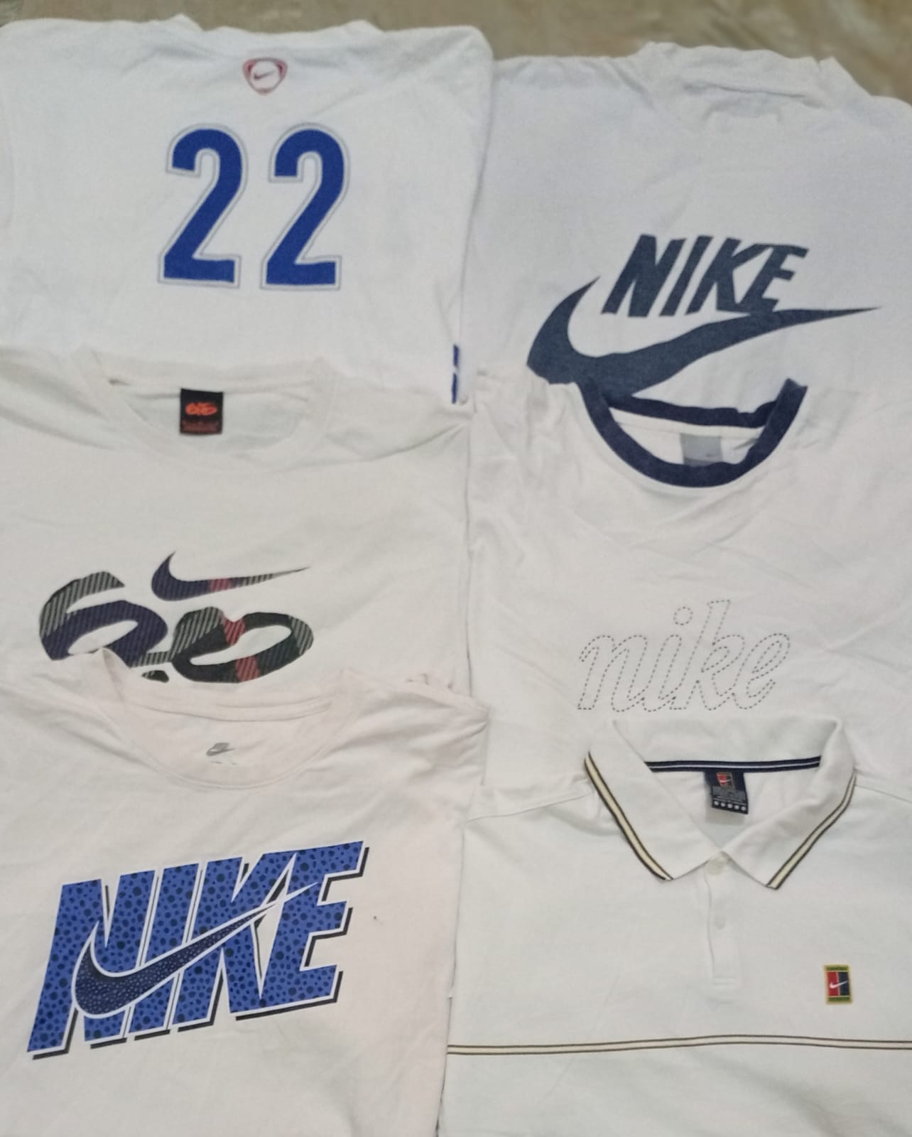 NIKE T SHIRT