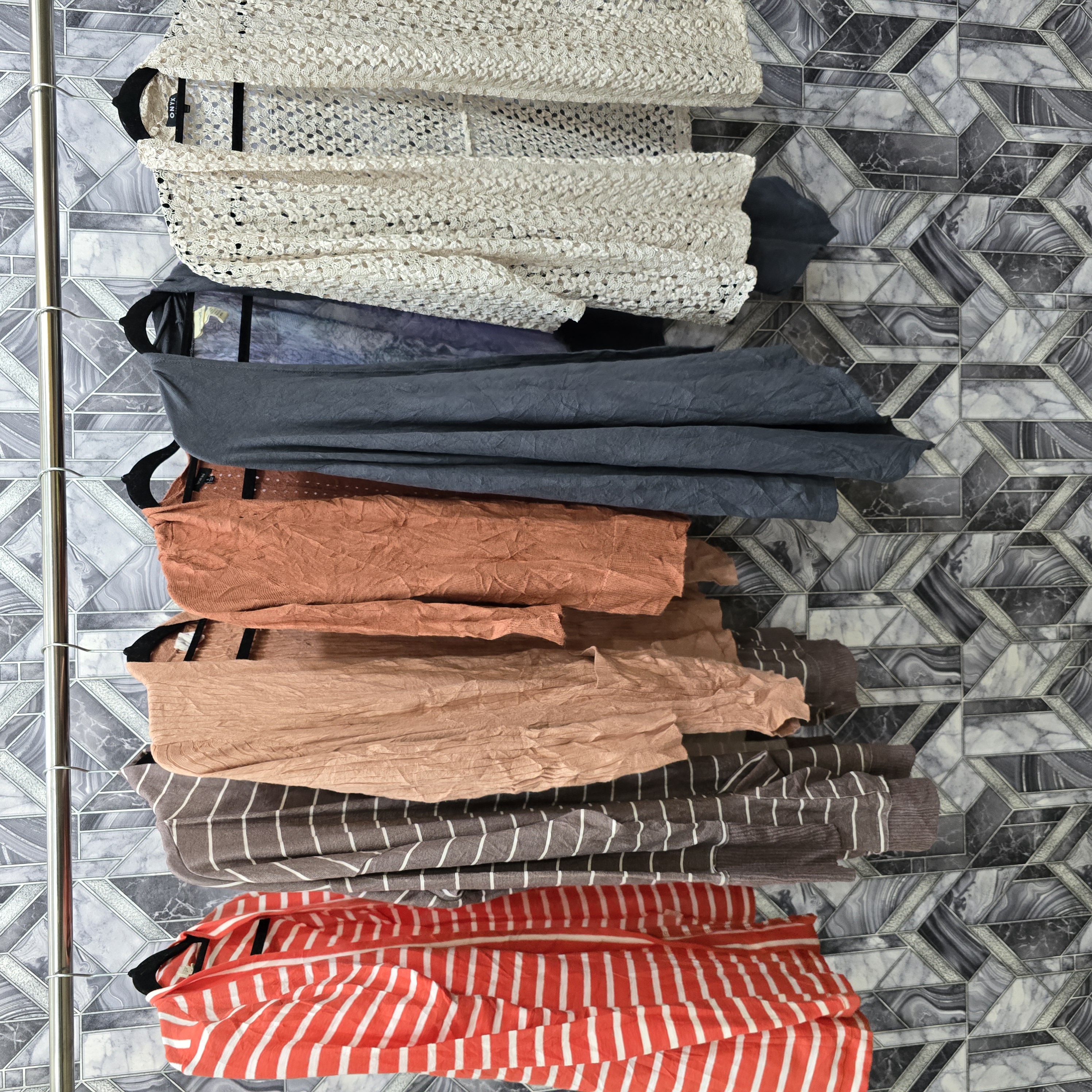 AV-0194 Unbranded Cardigans
