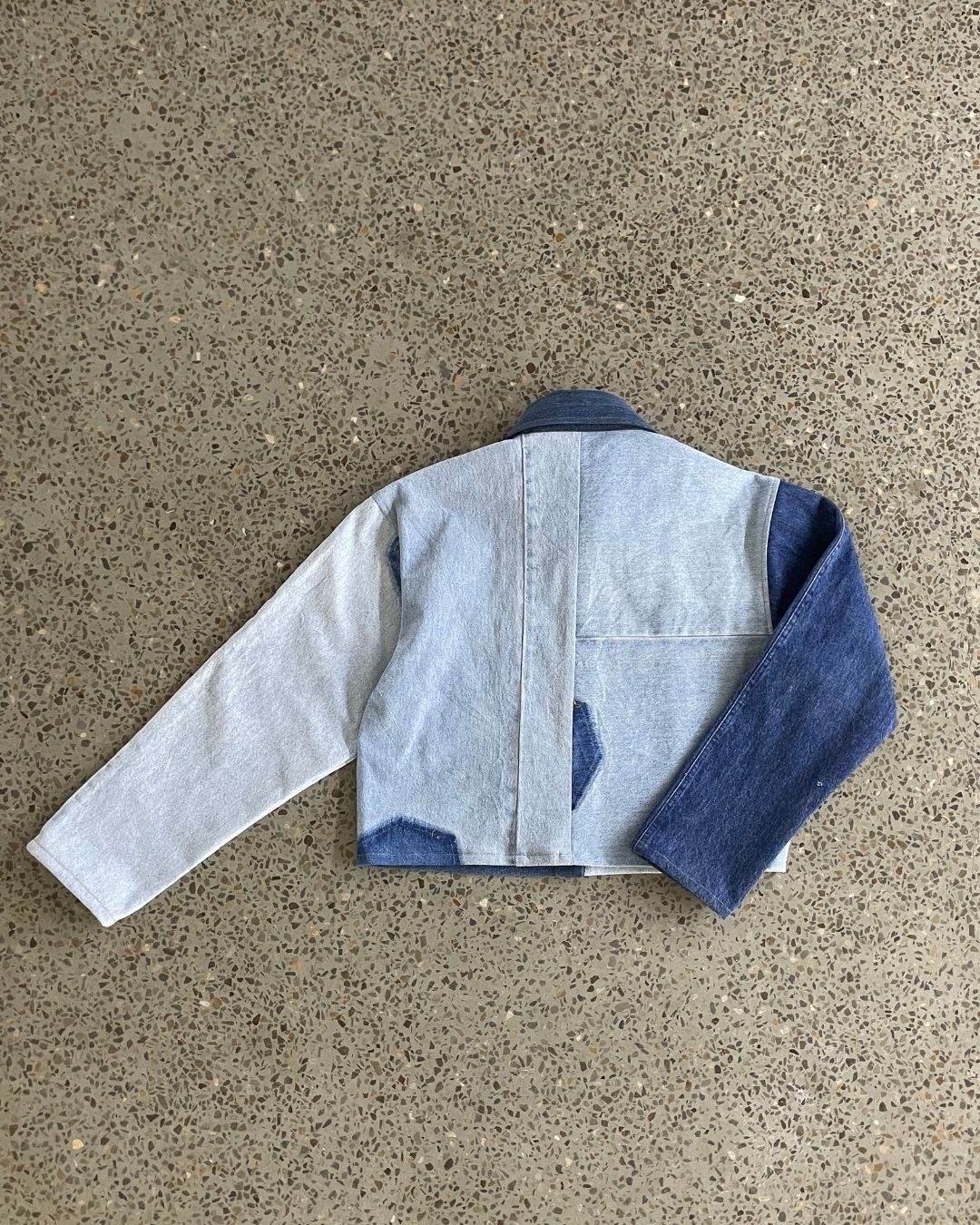 Jaqueta de Jeans com Painel Levi’s Reaproveitada