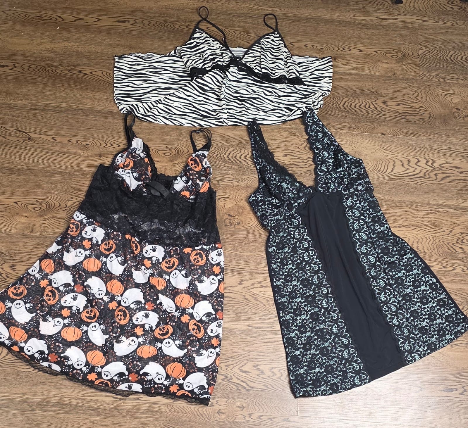 Cami tops & lingerie (27)