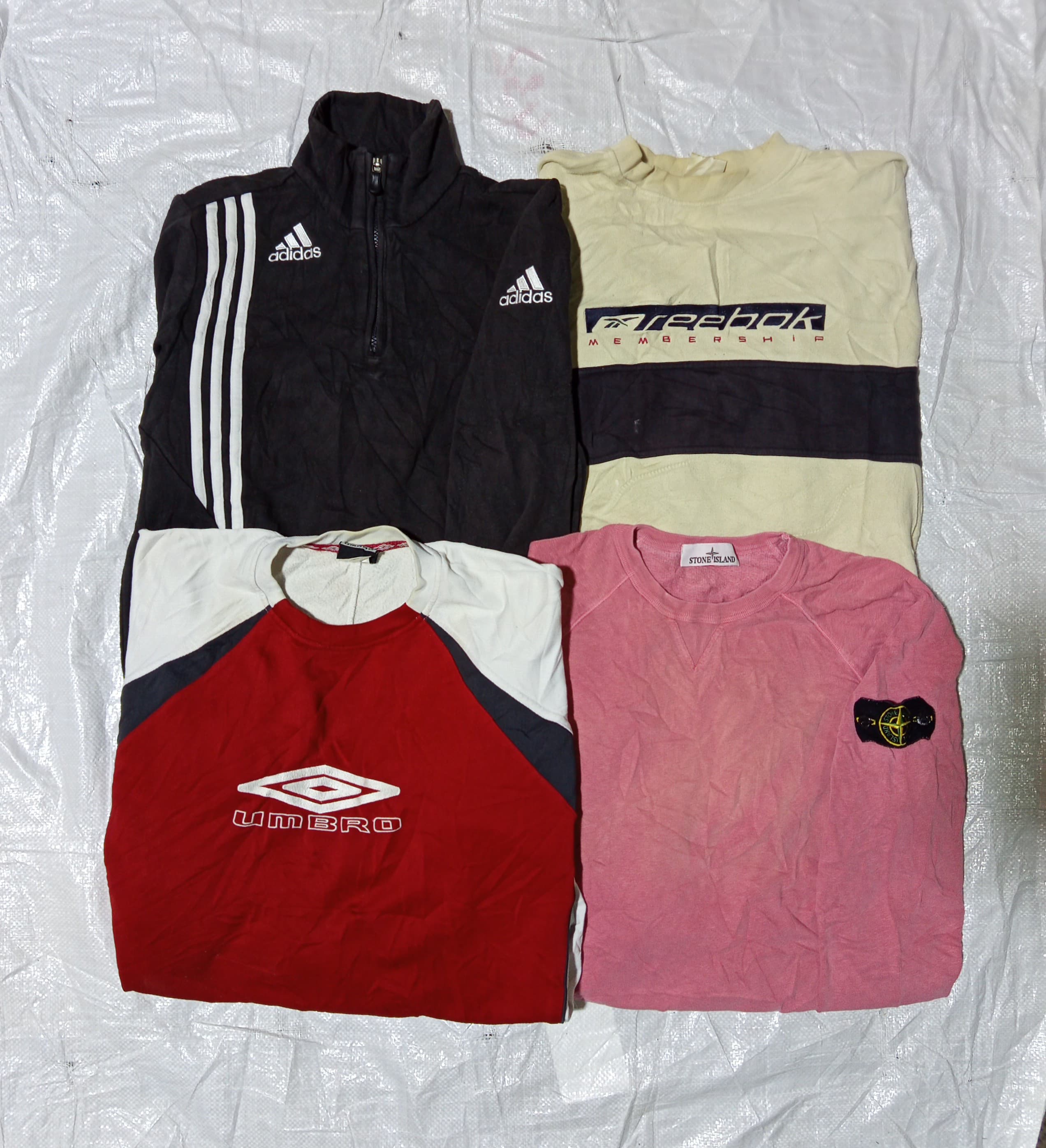 ストーンアイランドとヴィンテージミックススウェットシャツ