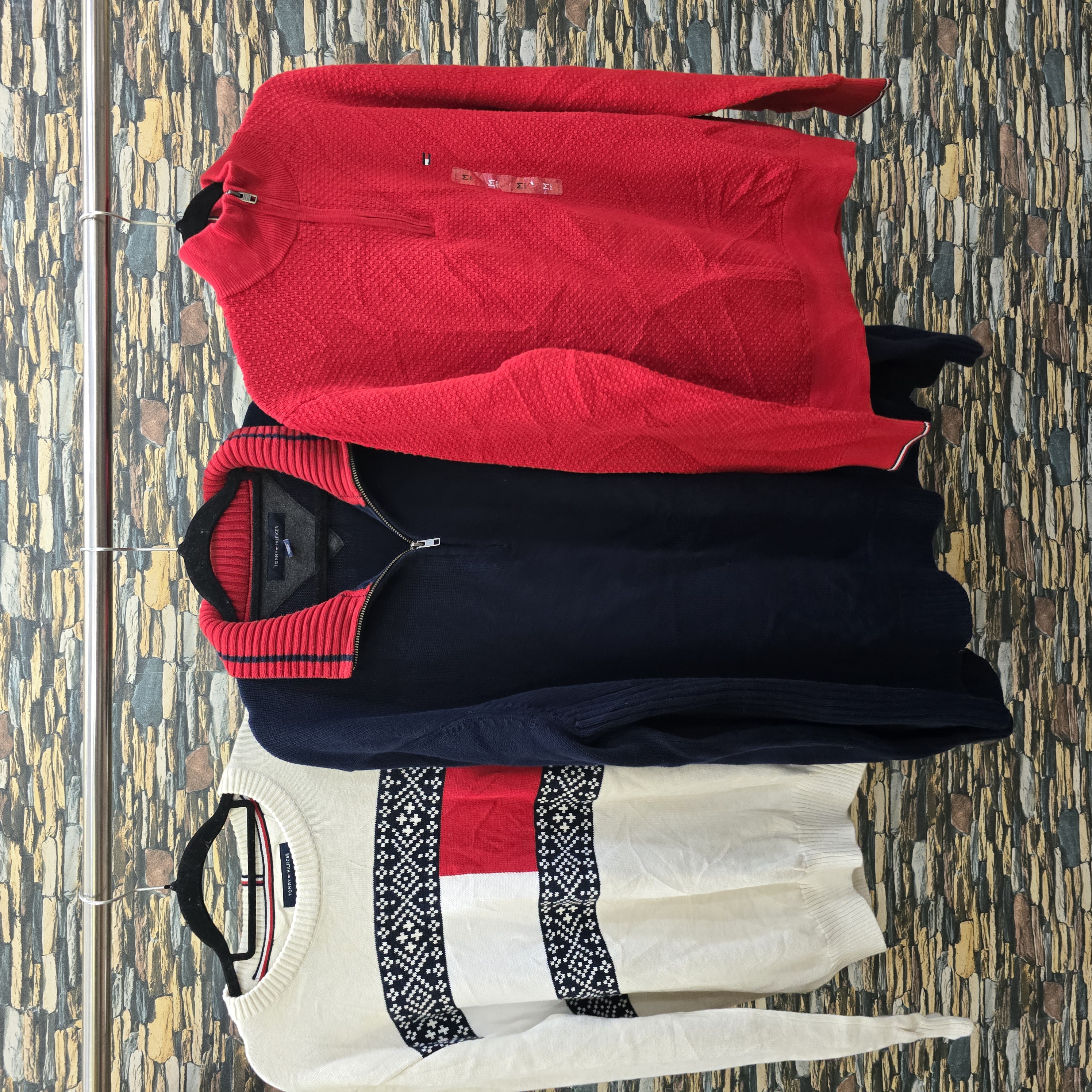 AV-0205 Tommy Hilfiger Winter Collection