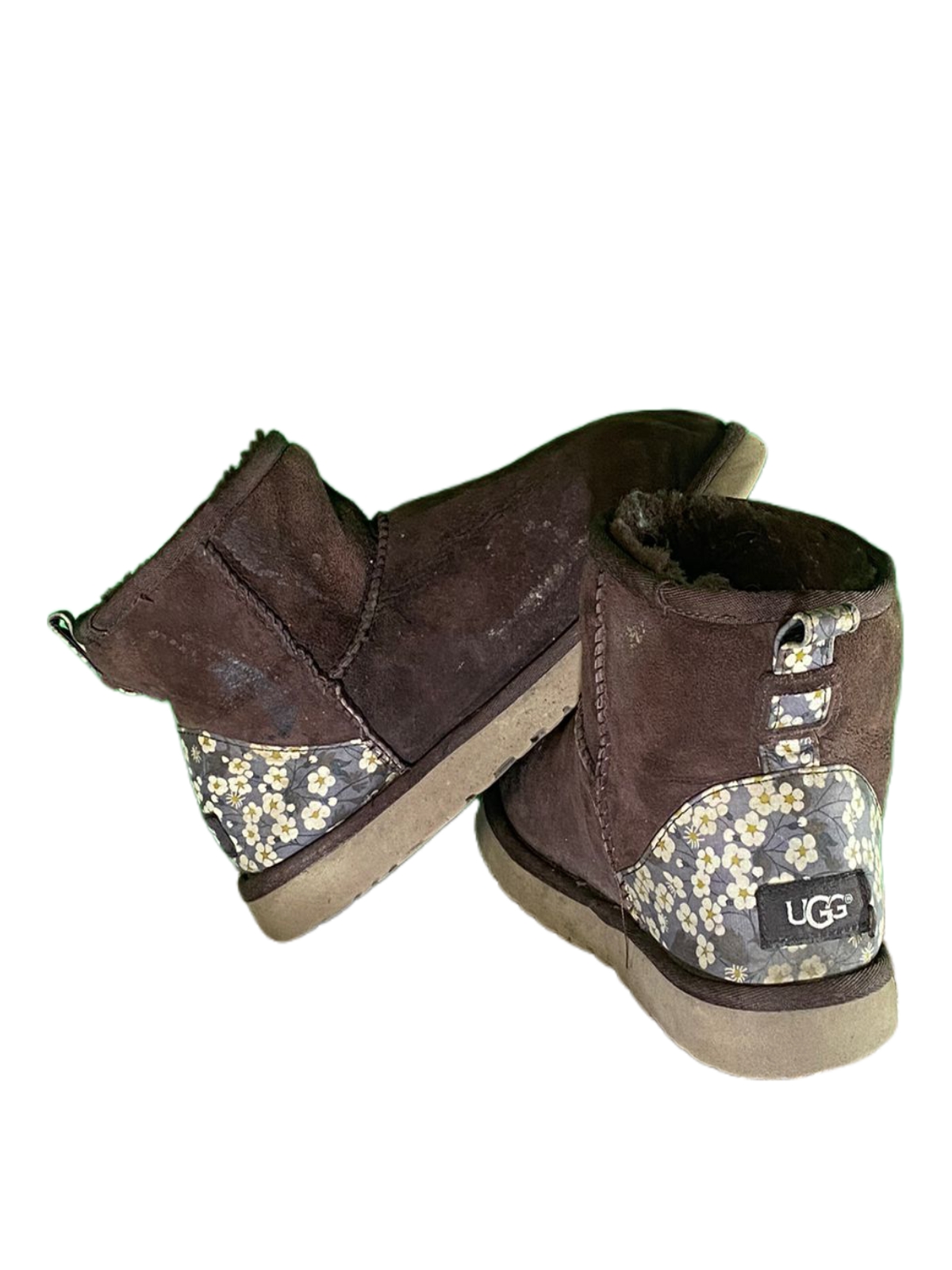 Gv 160 Ugg Boots Best For Winter