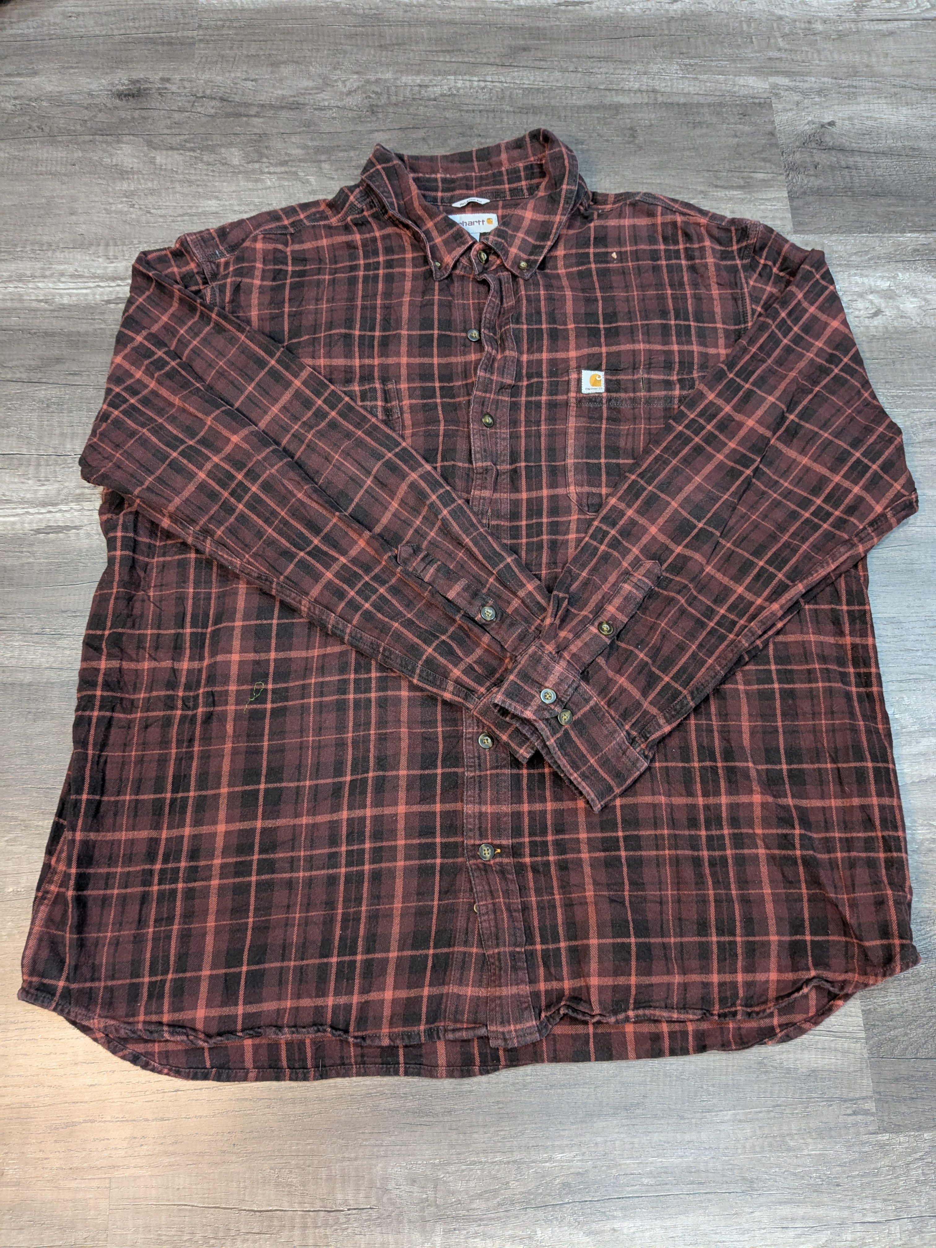 654 - Carhartt Men Shirts
