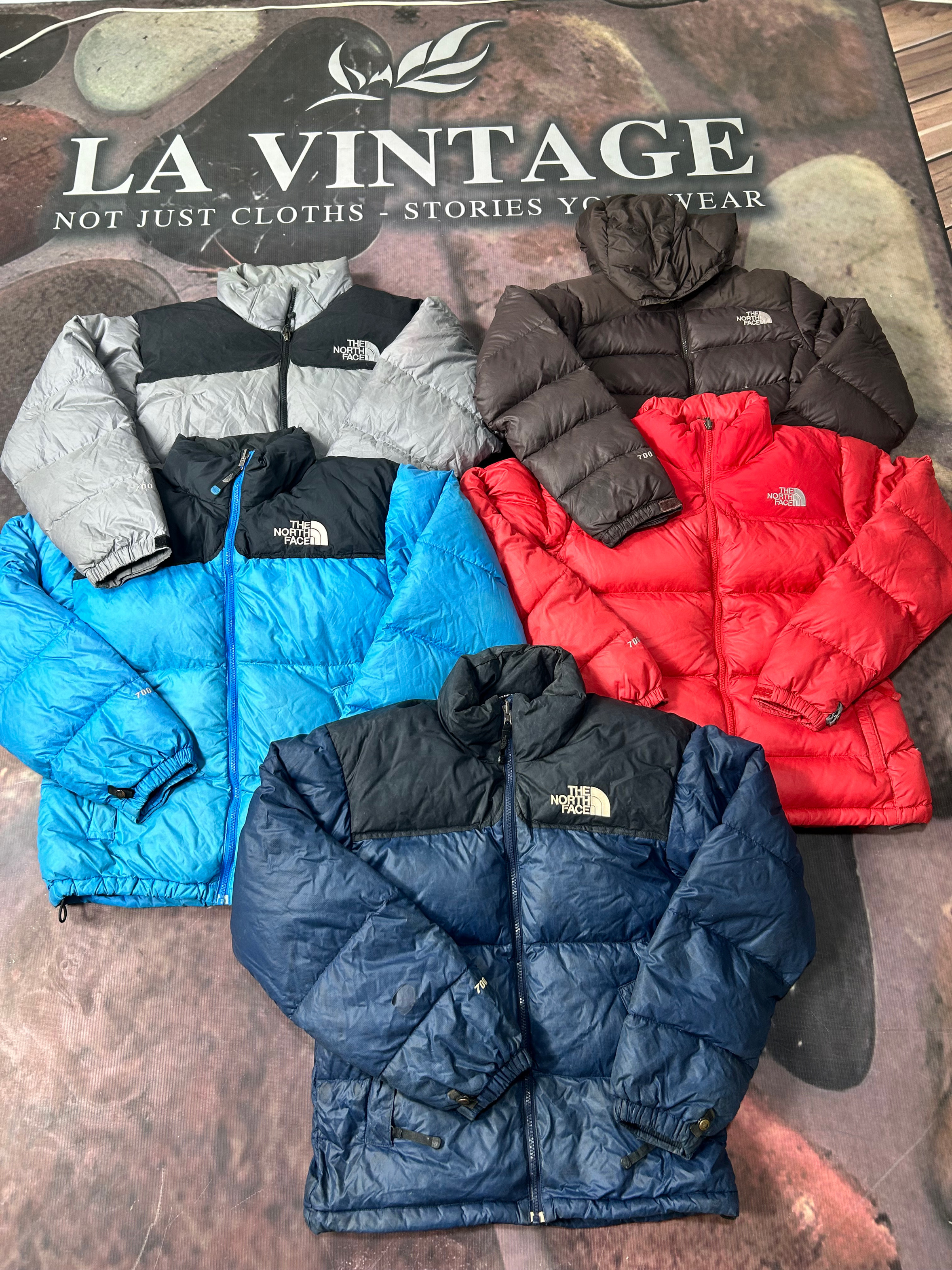 The north face puffer 700 Nuptse