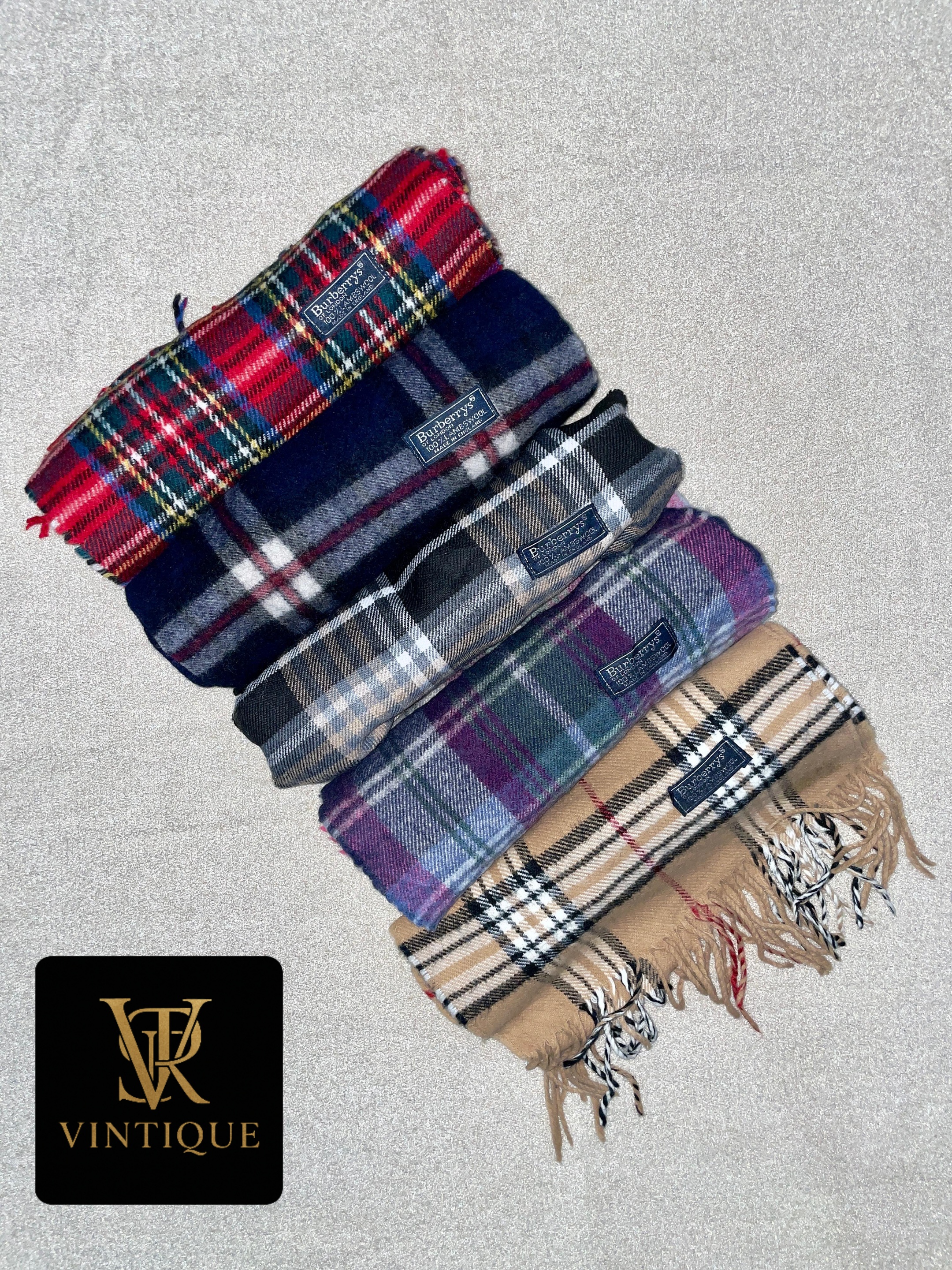 Burberry Vintage scarves #041125