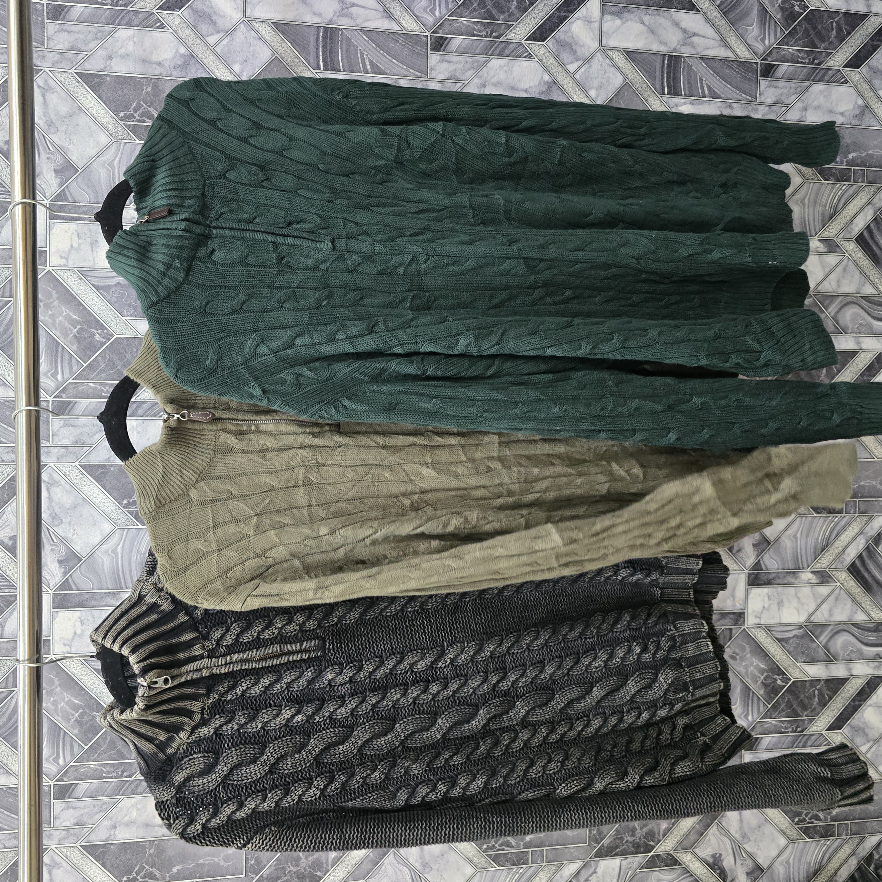 AV-0226 Unbranded Cableknit 1/4 Zip Sweaters