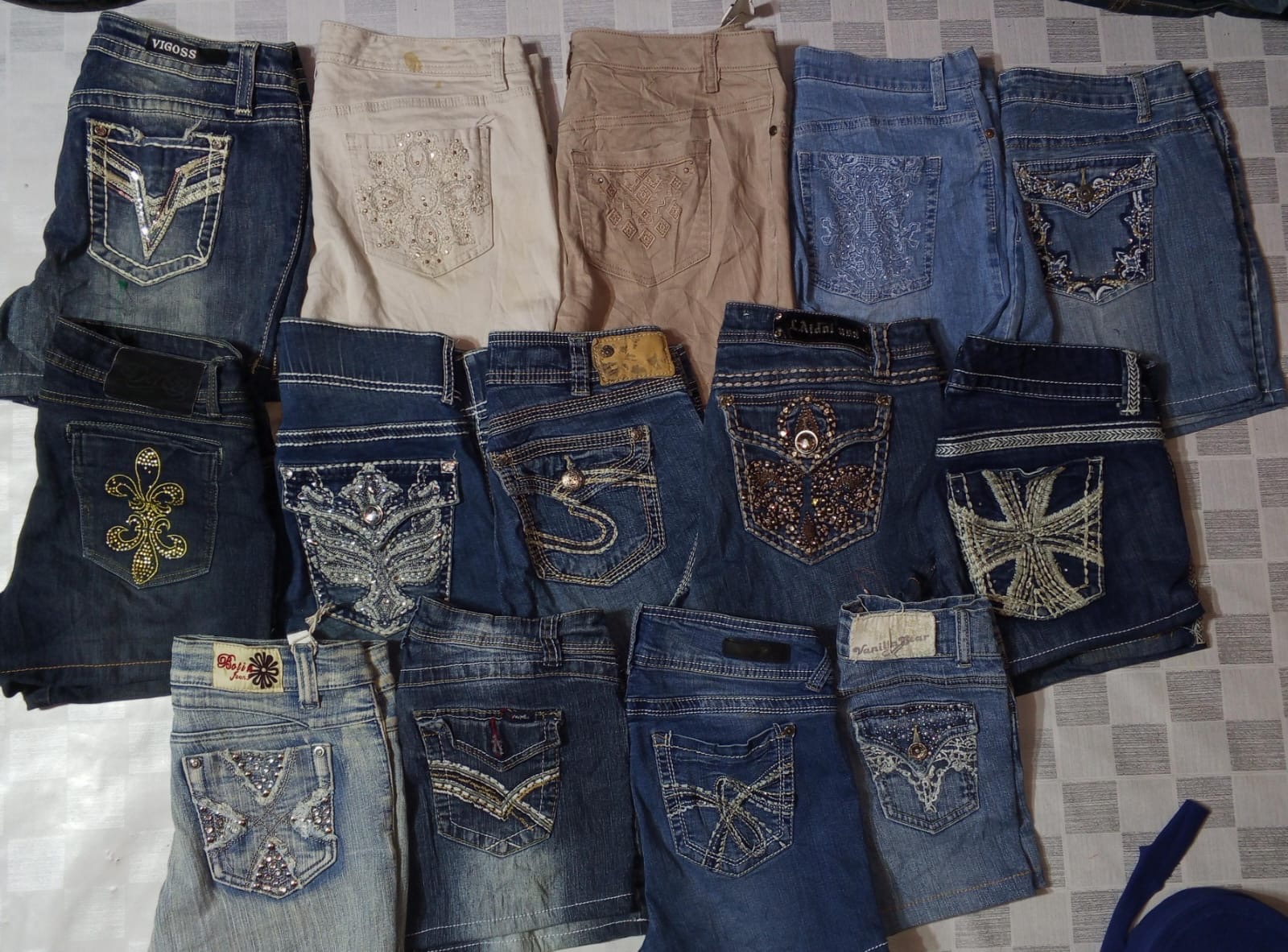 VIGOSS E ALTRI MARCHI MIX MINI SHORTS (ID 1234)