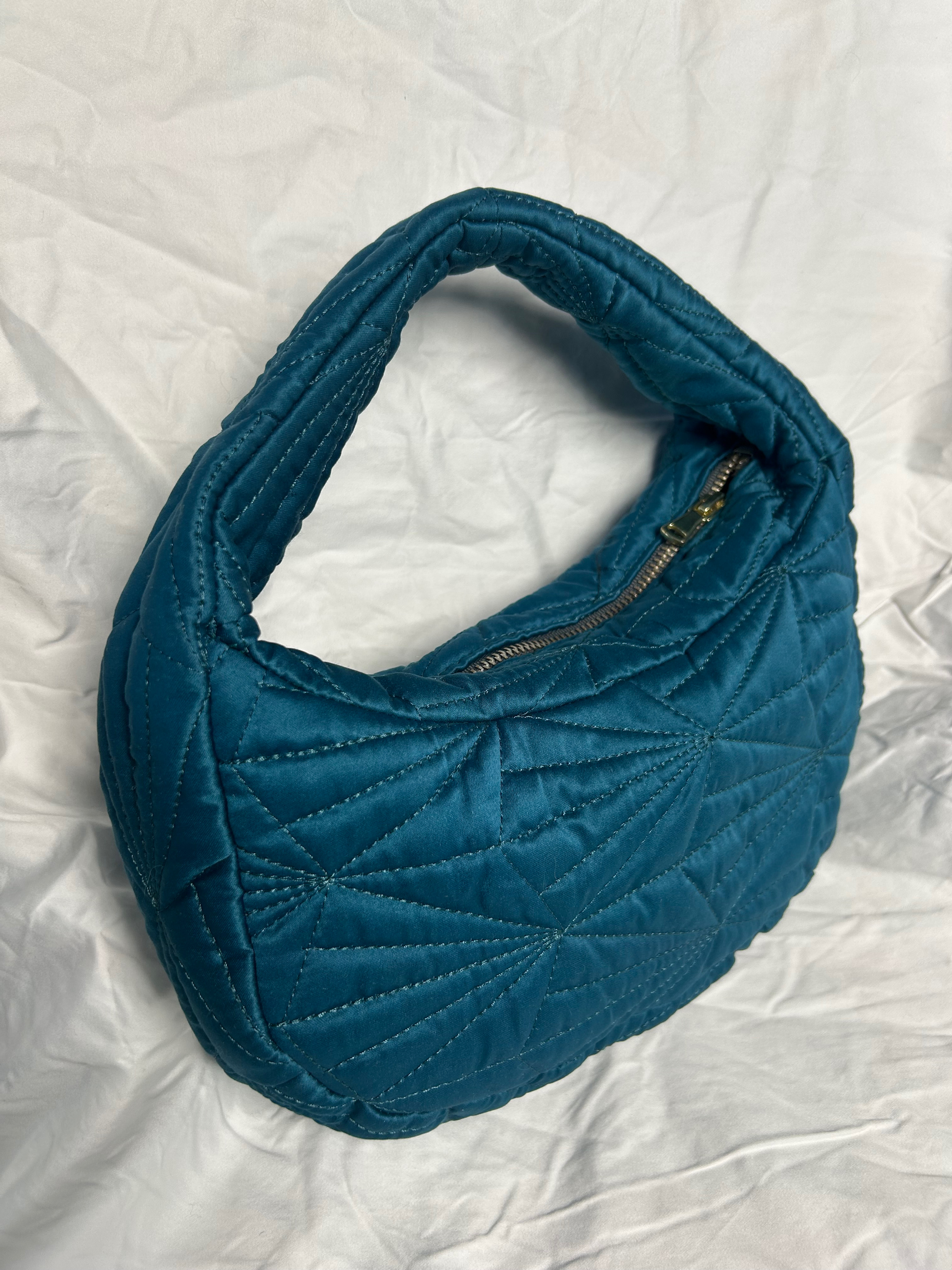 Borse a spalla in tessuto riciclato