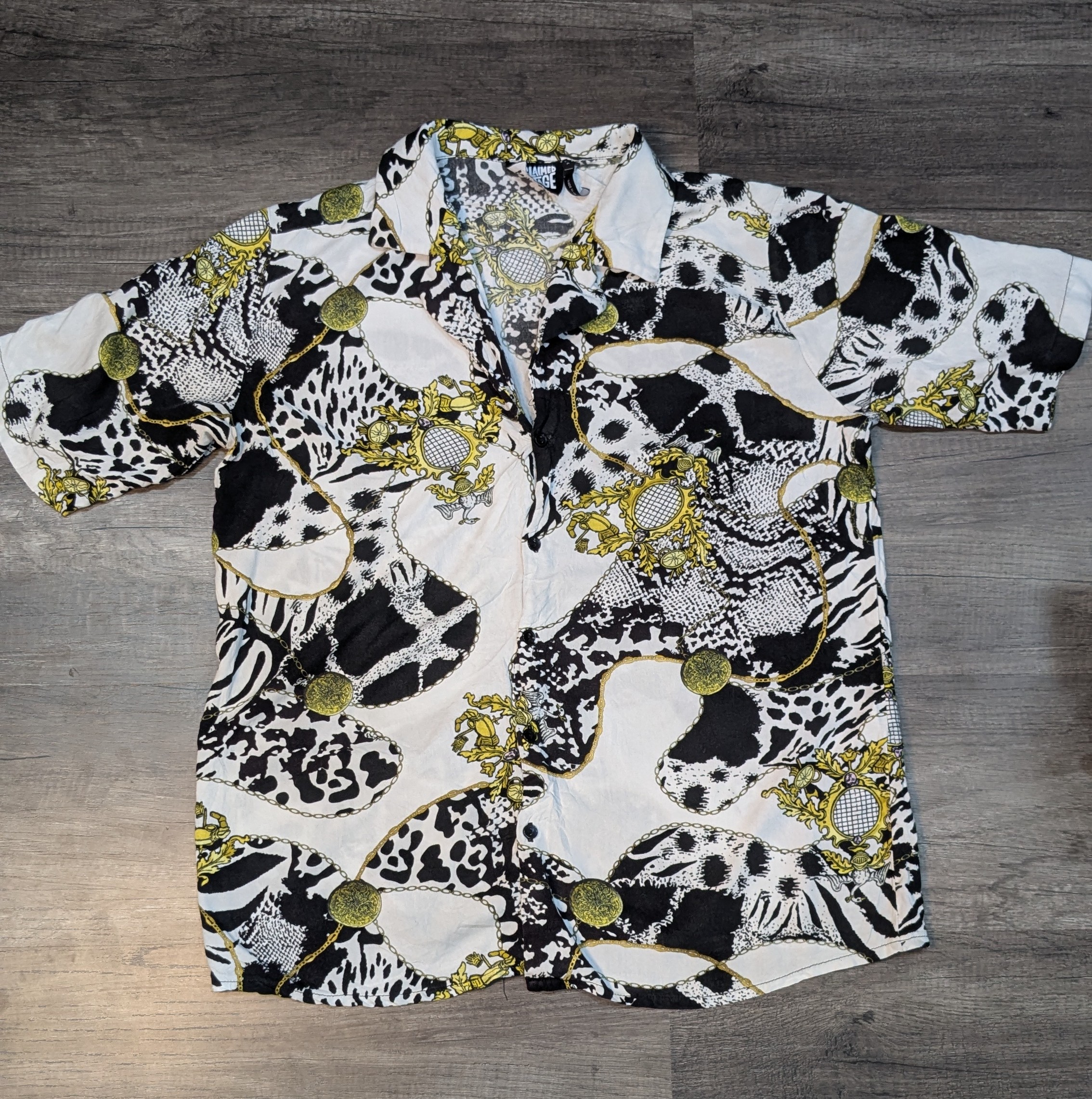 682 - ヴィンテージスタイル ハワイアンシャツ