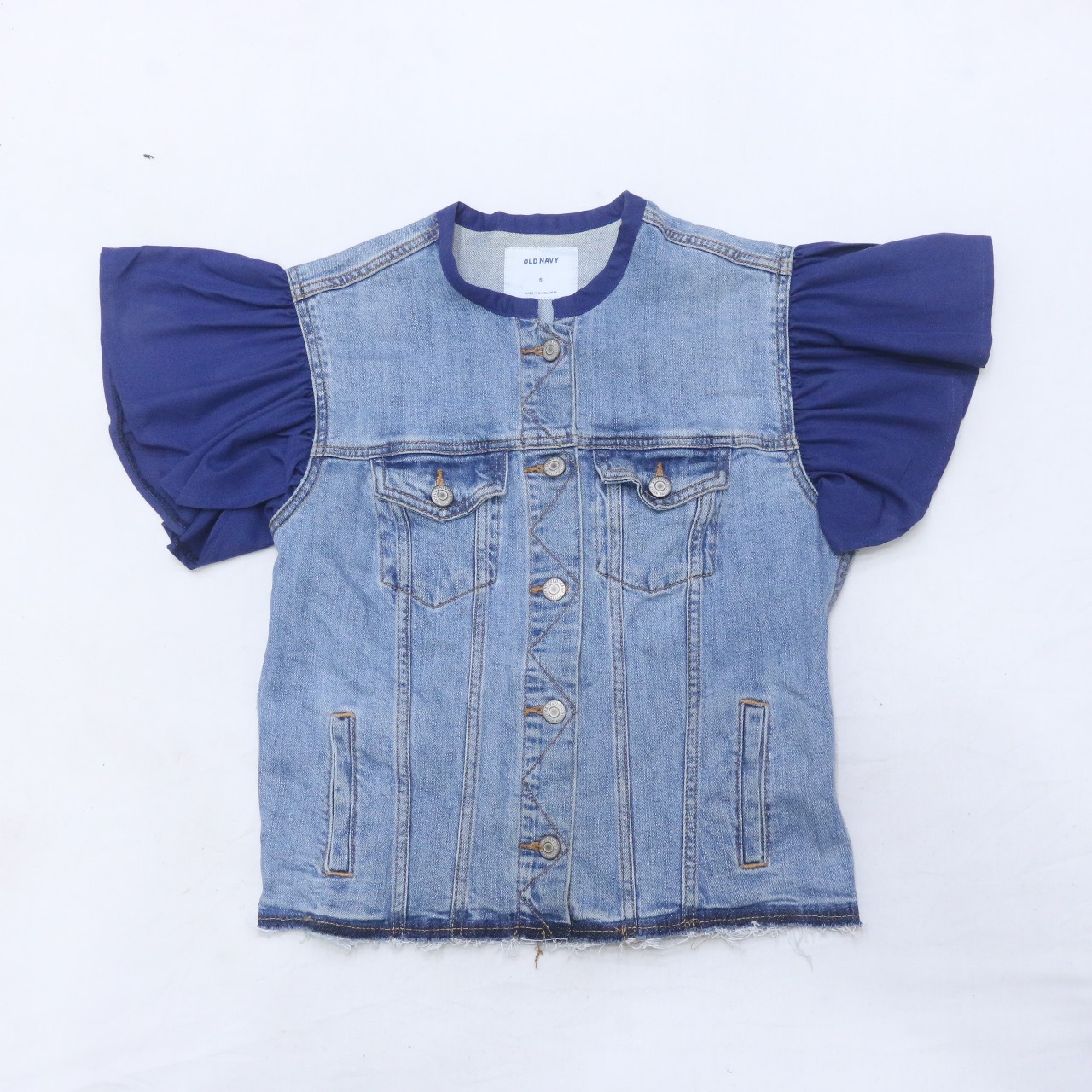 CR702 Upcycled Denim Puff-Sleeve Jacket