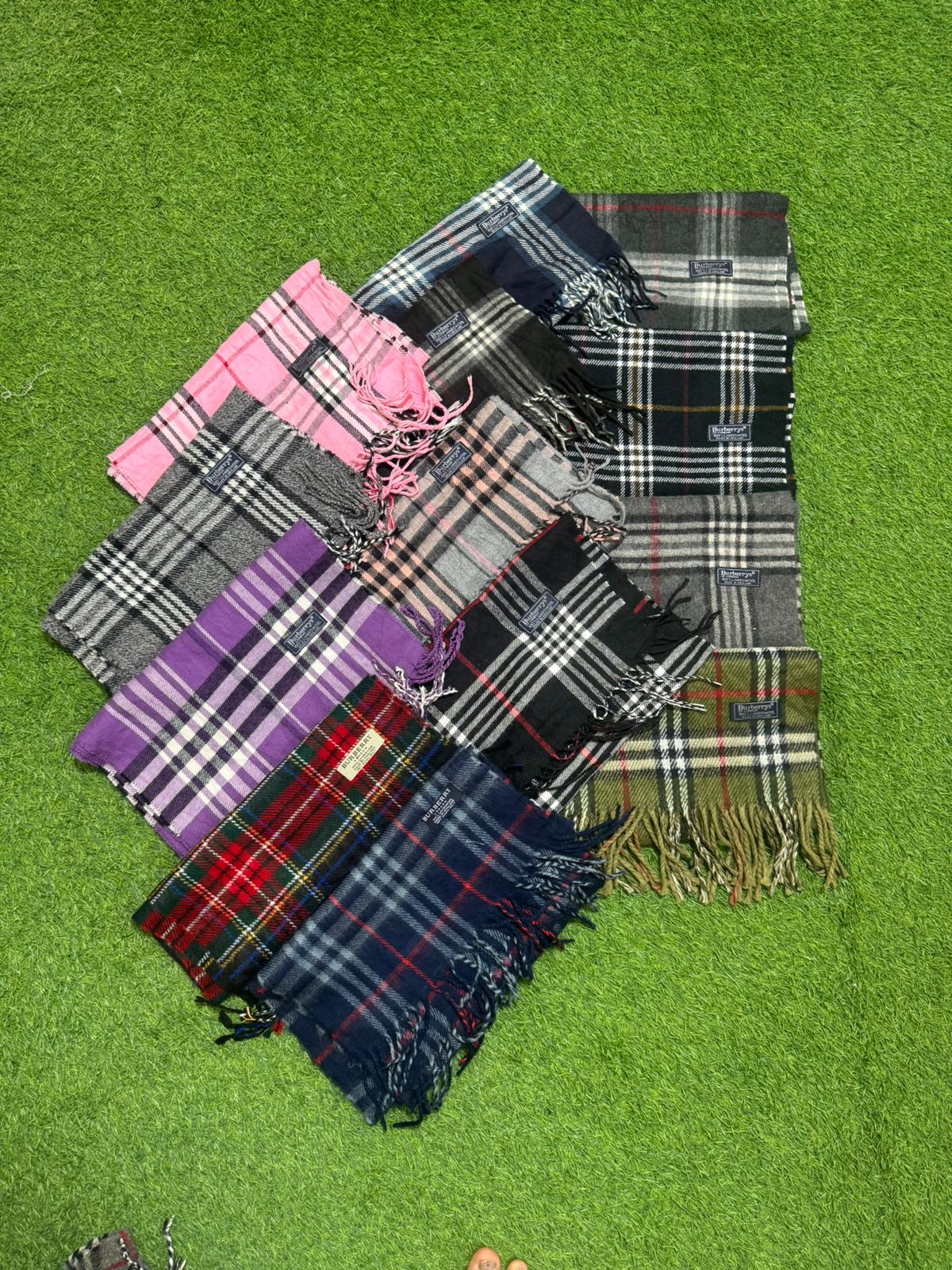 Bufandas de Burberry con marca