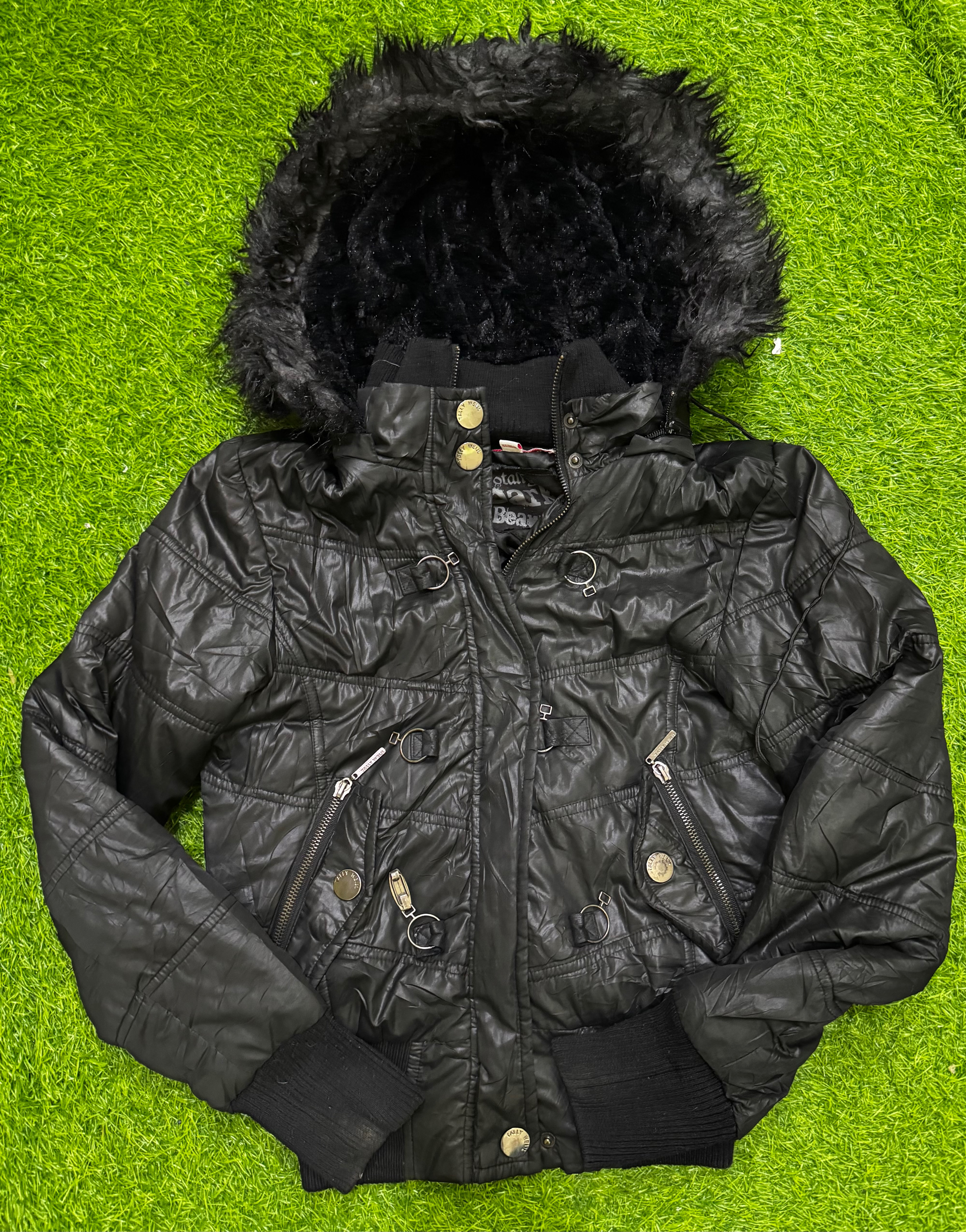 Apple-Button und andere Marken Kapuzenjacken