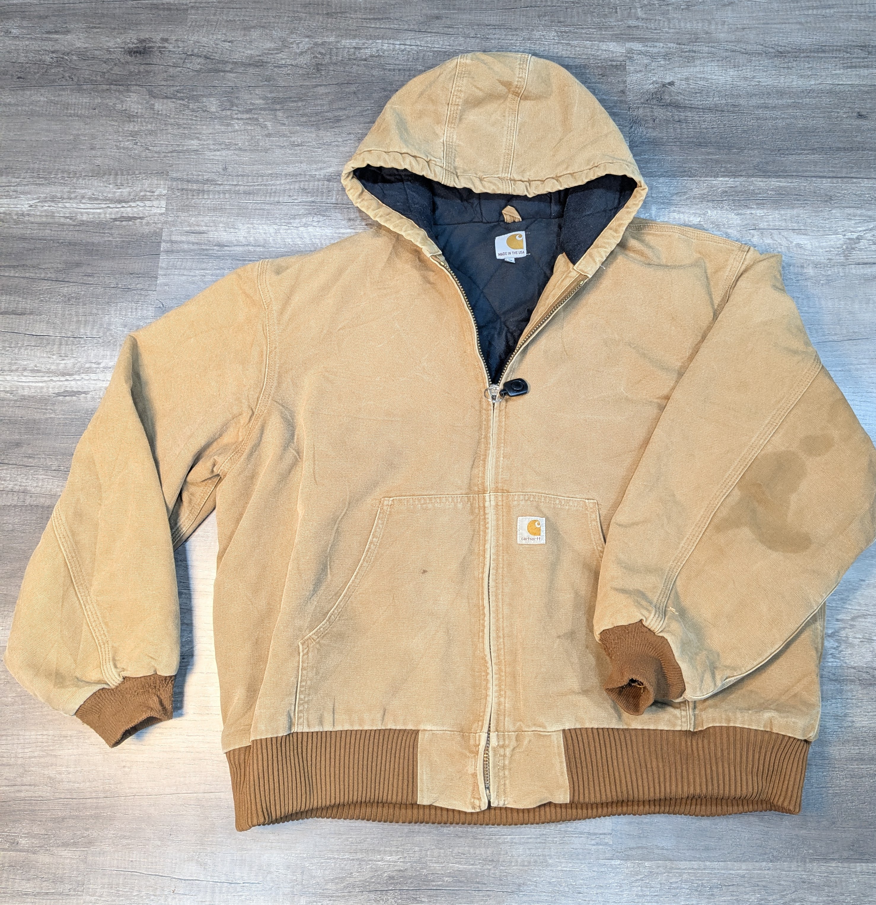 630 - Chaquetas Carhartt