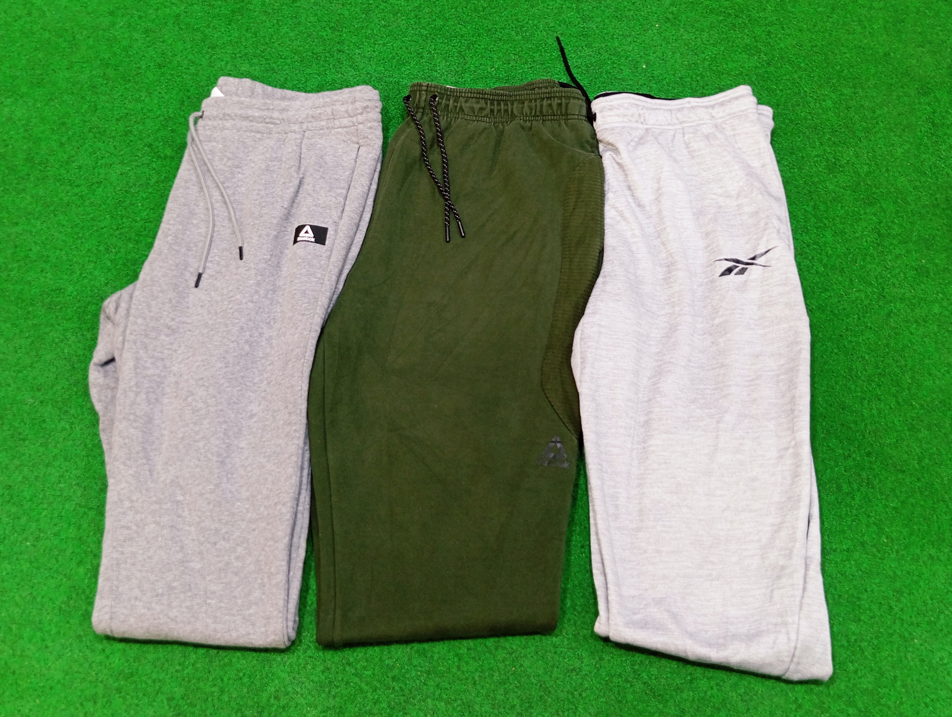 Reebok-Hosen und Capri