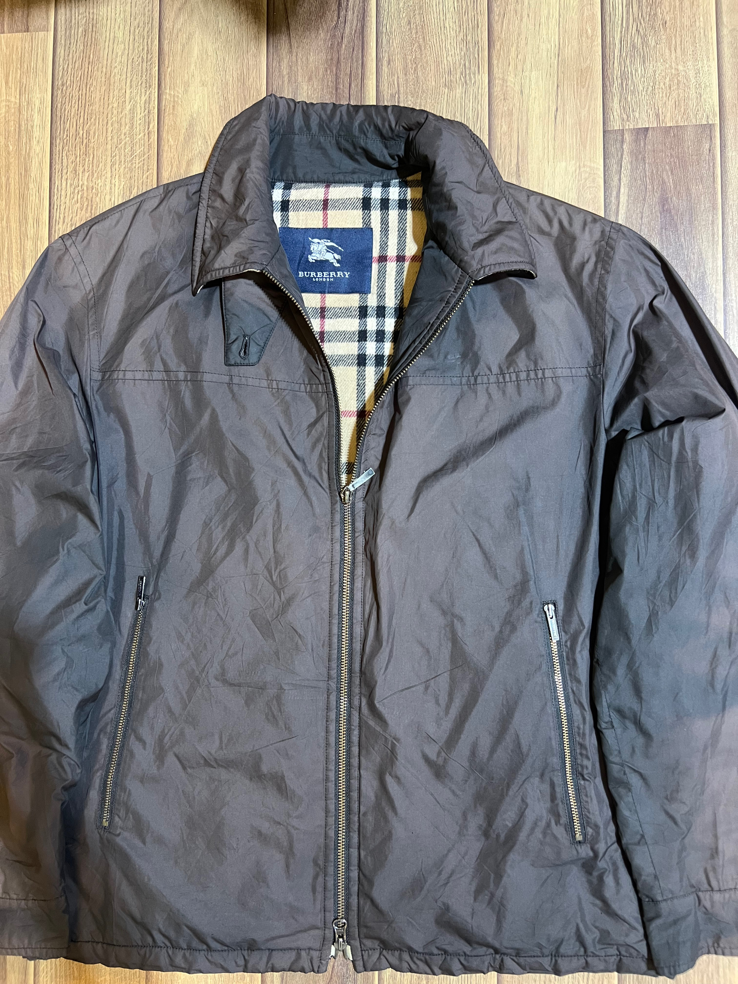 プレミアム バーバリー ジャケットとコート