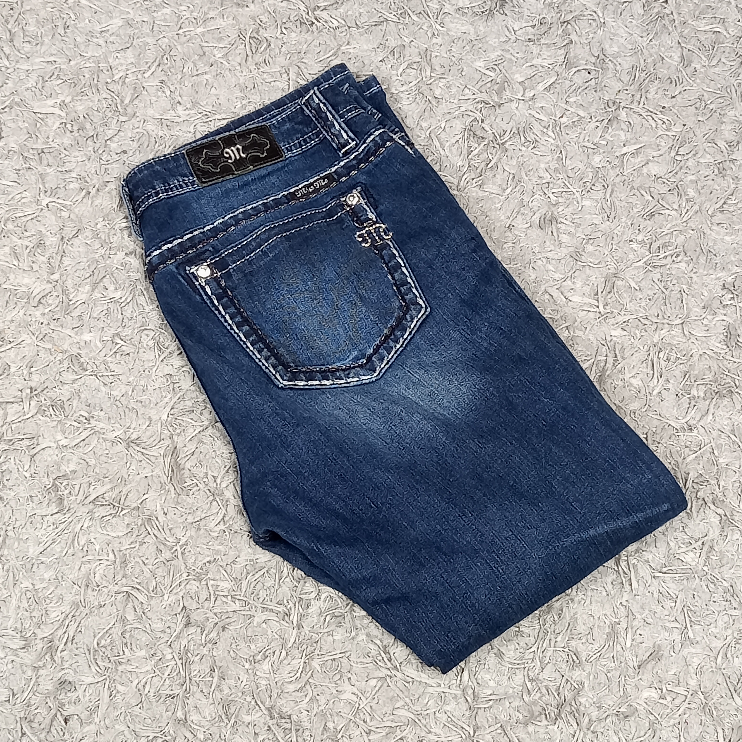 TRUE RELIGION, MISS ME & ROCK REVIVAL JEANS DE DENIM