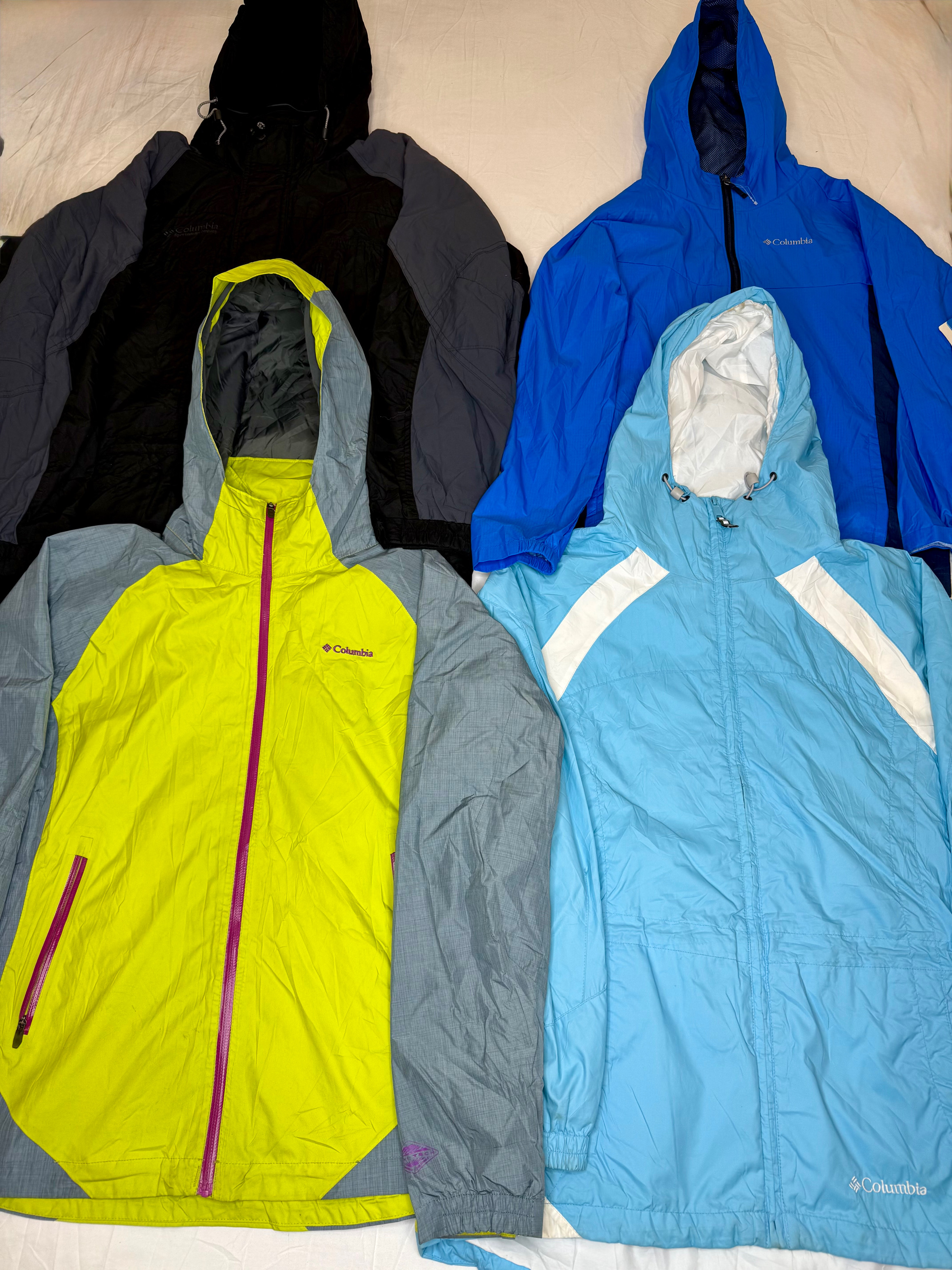 Columbia Windbreakers | V-T137