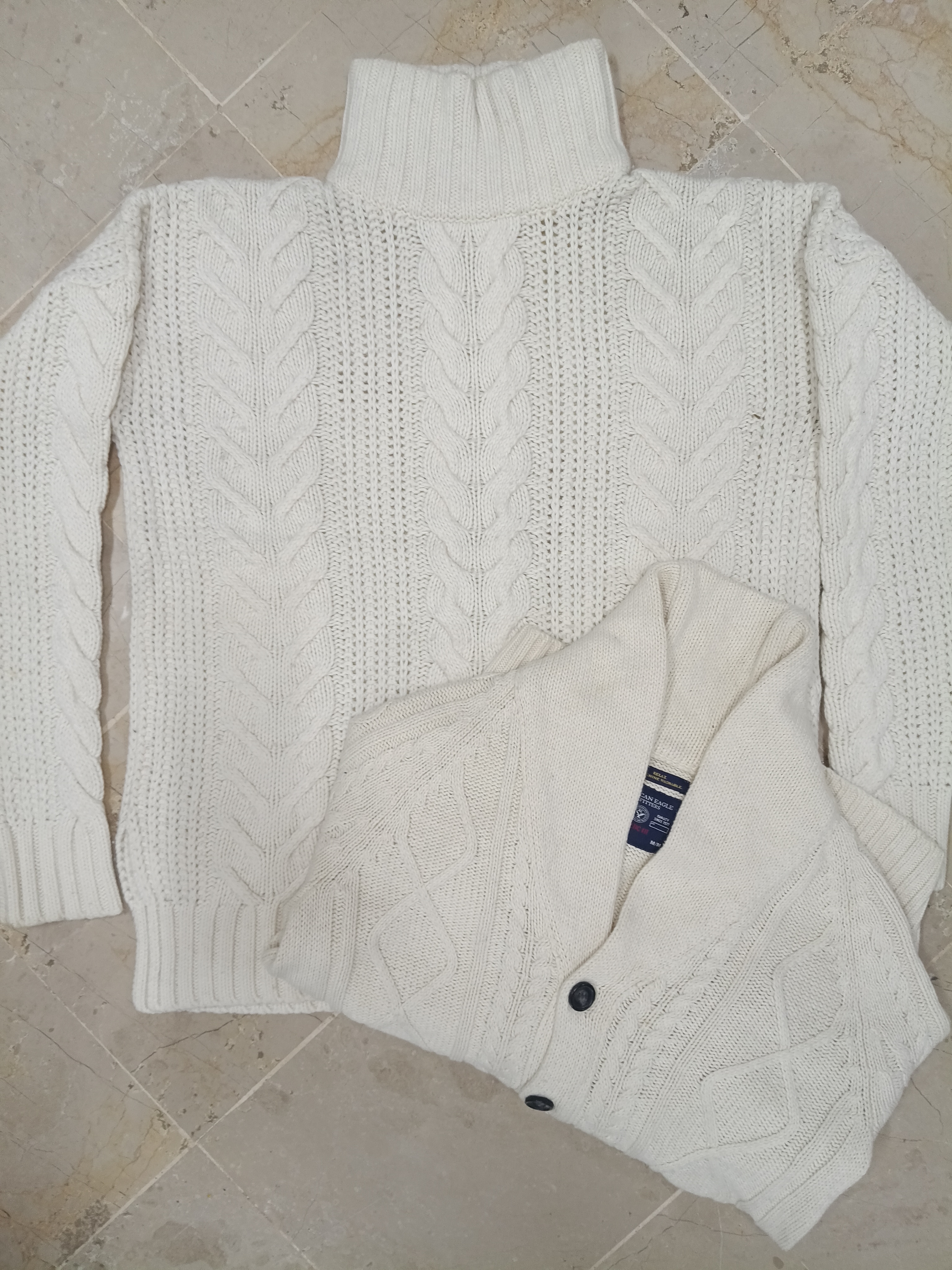 Pulls en laine blancs, crème, de couleurs claires