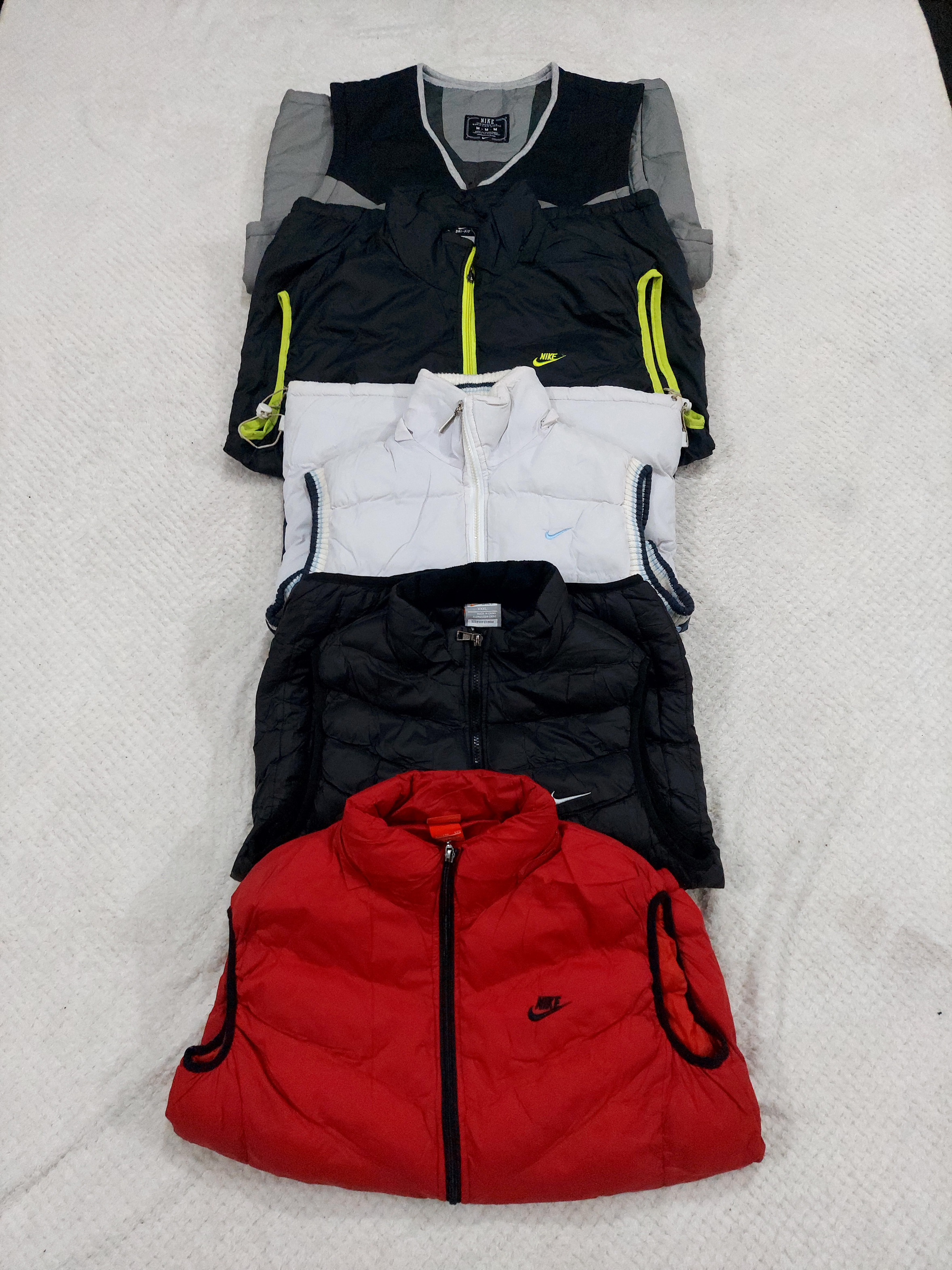 Nike Adidas & Reebok Gilets