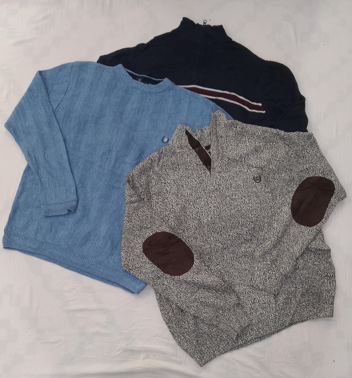 CRZ0642 Vintage Chaps Sweater