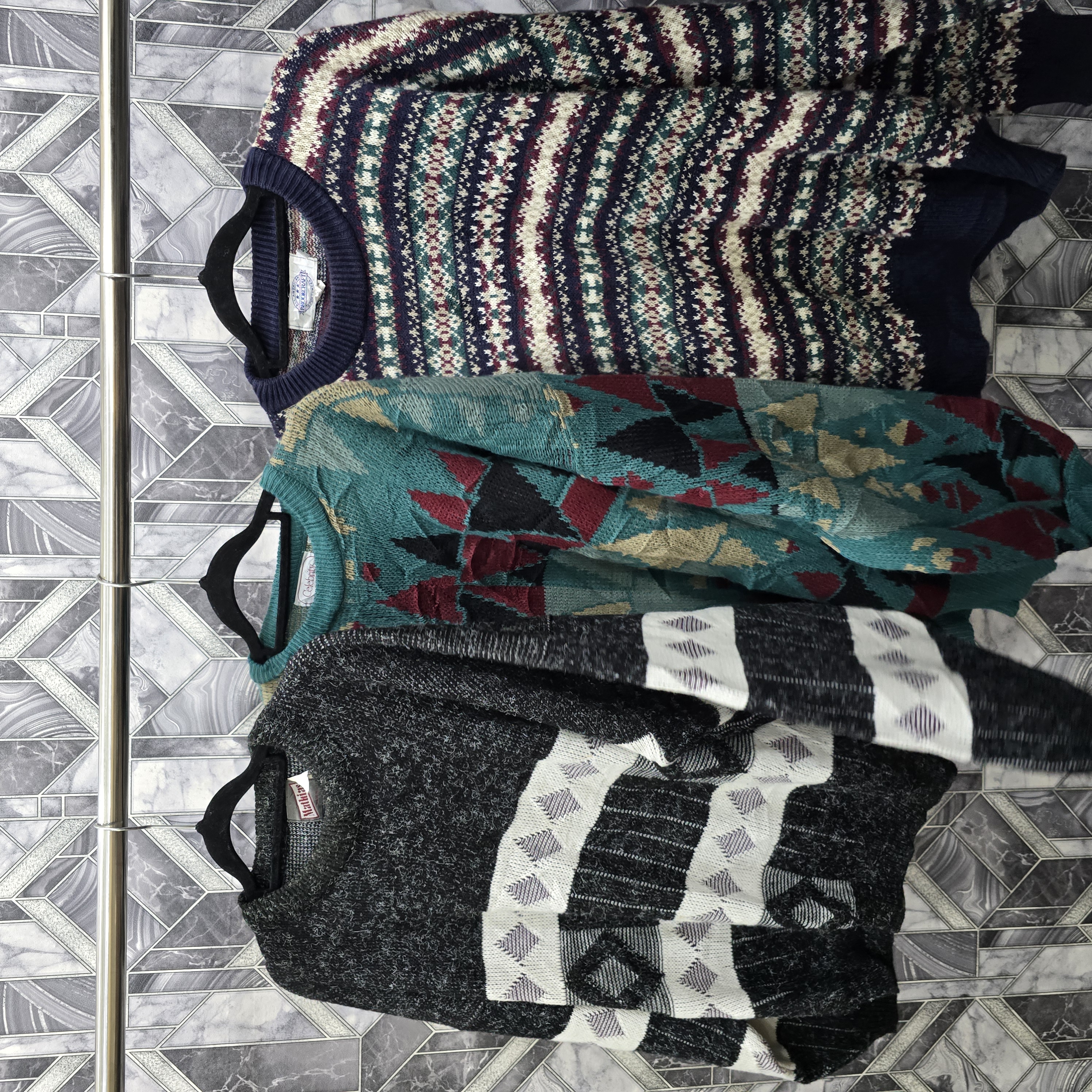 スウェター AV-R-0004