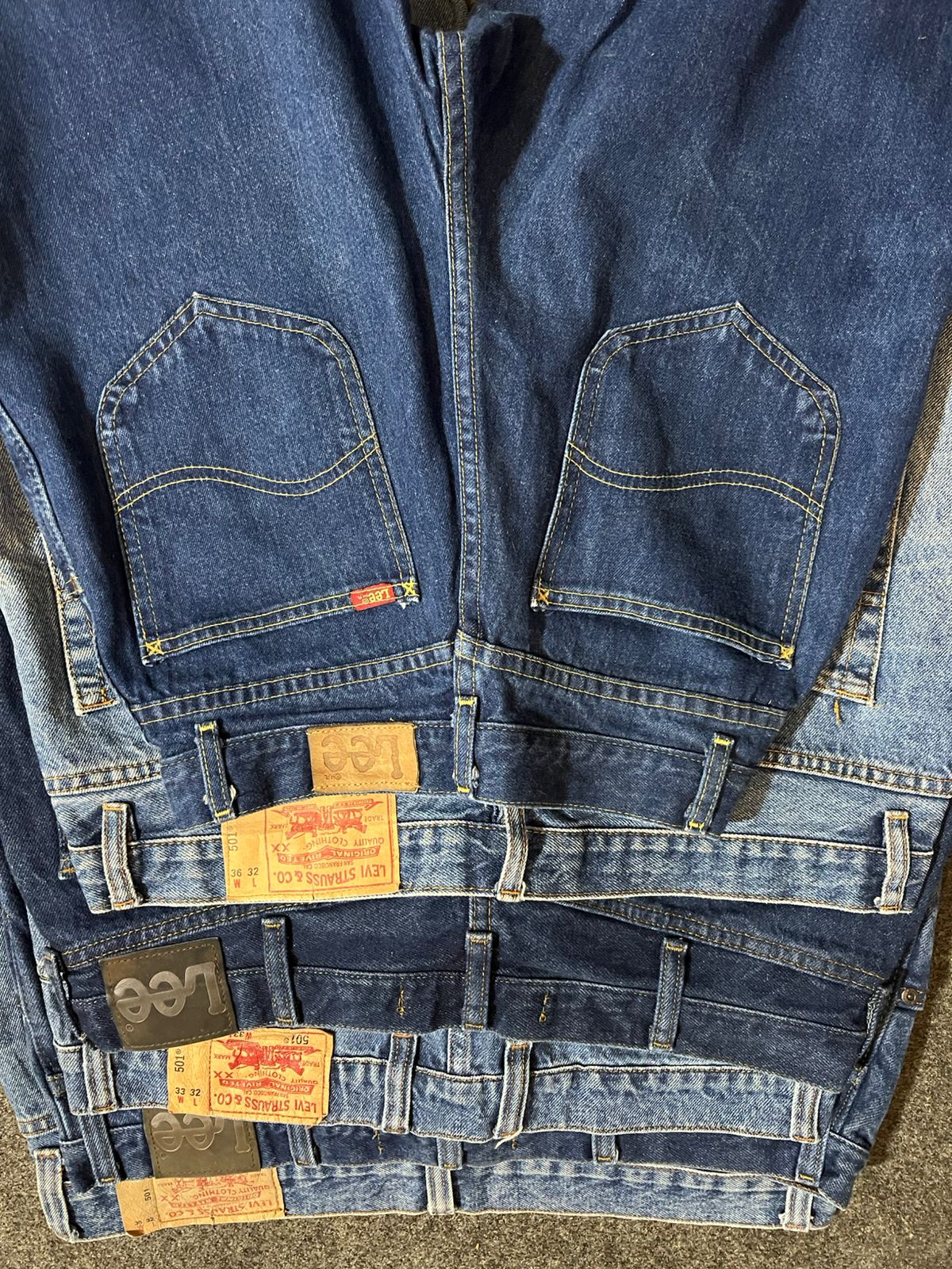 Levi's & LEE ジーンズ