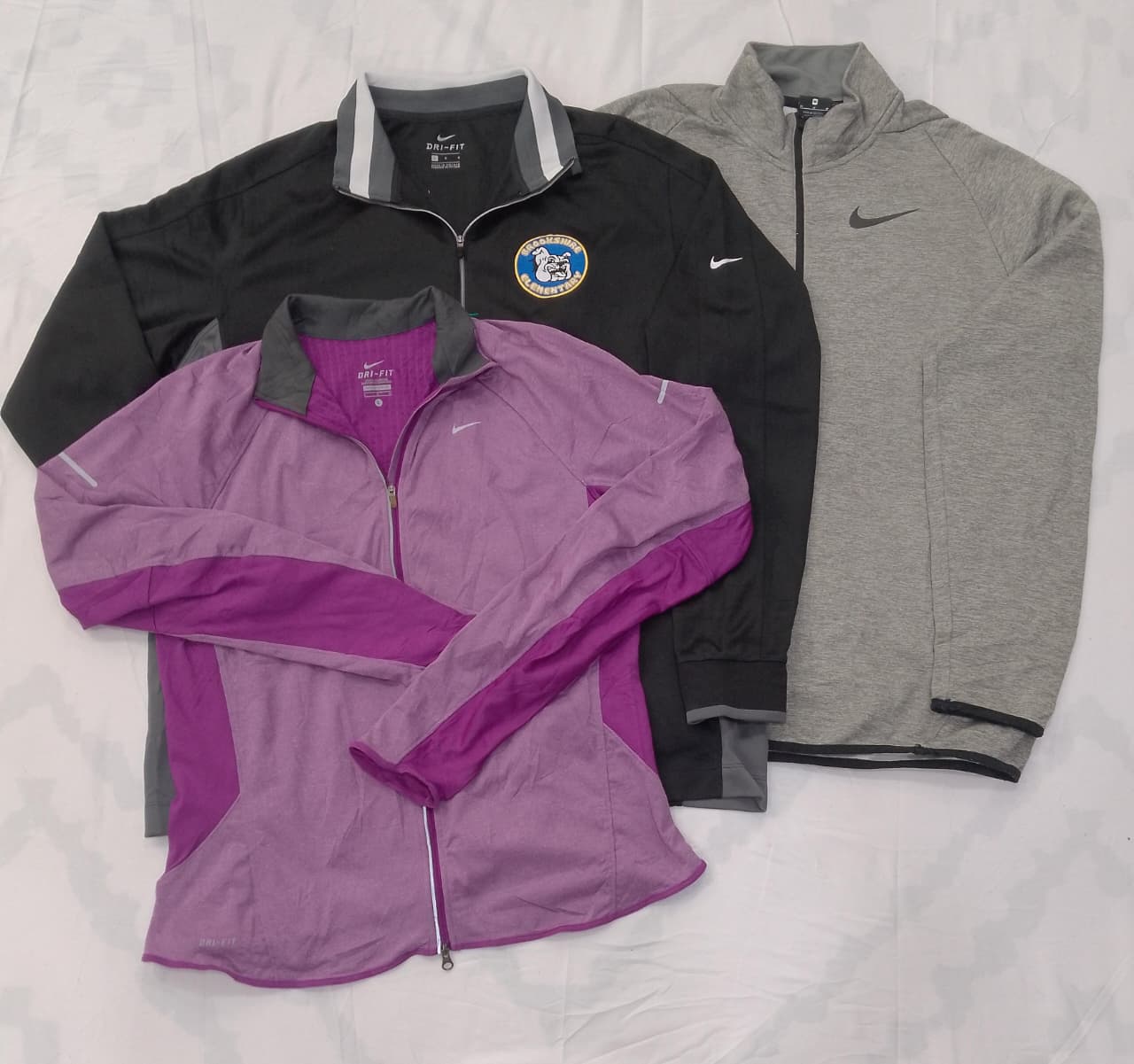 CRZ0670 Vintage Nike Track Jacket