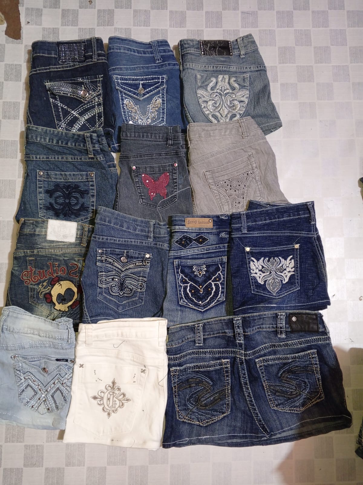 ANGEL AND SILVER AND OTHER BRAND SKIRTS (ID 886)