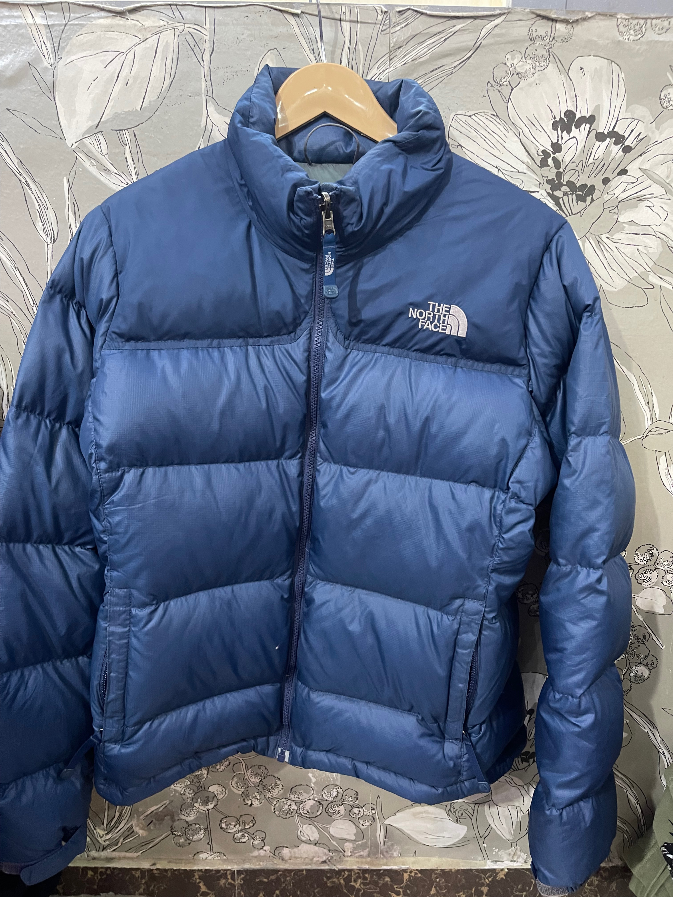 「The North face puffers jackets」