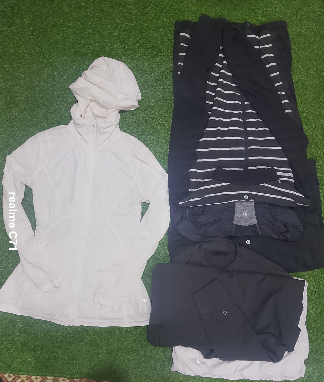 Lululemonジャケット