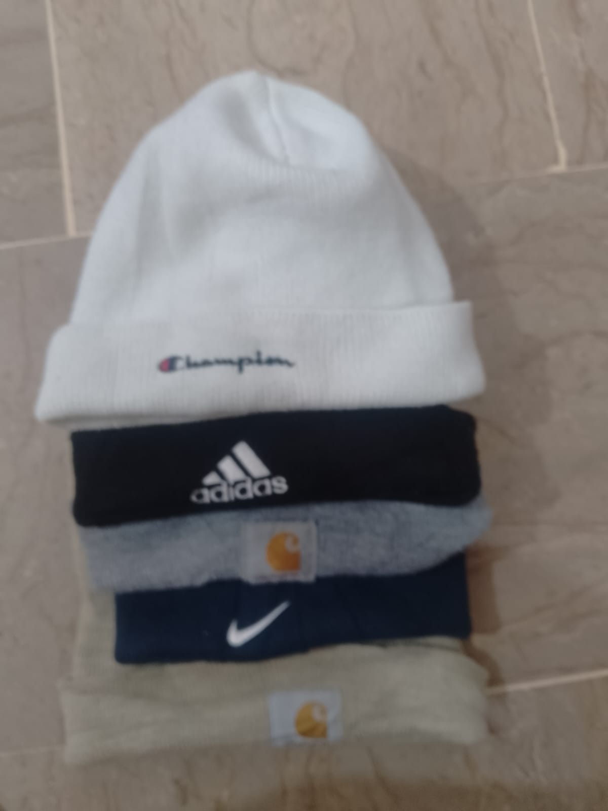 Carhartt Adidas Nike champion ビーニー