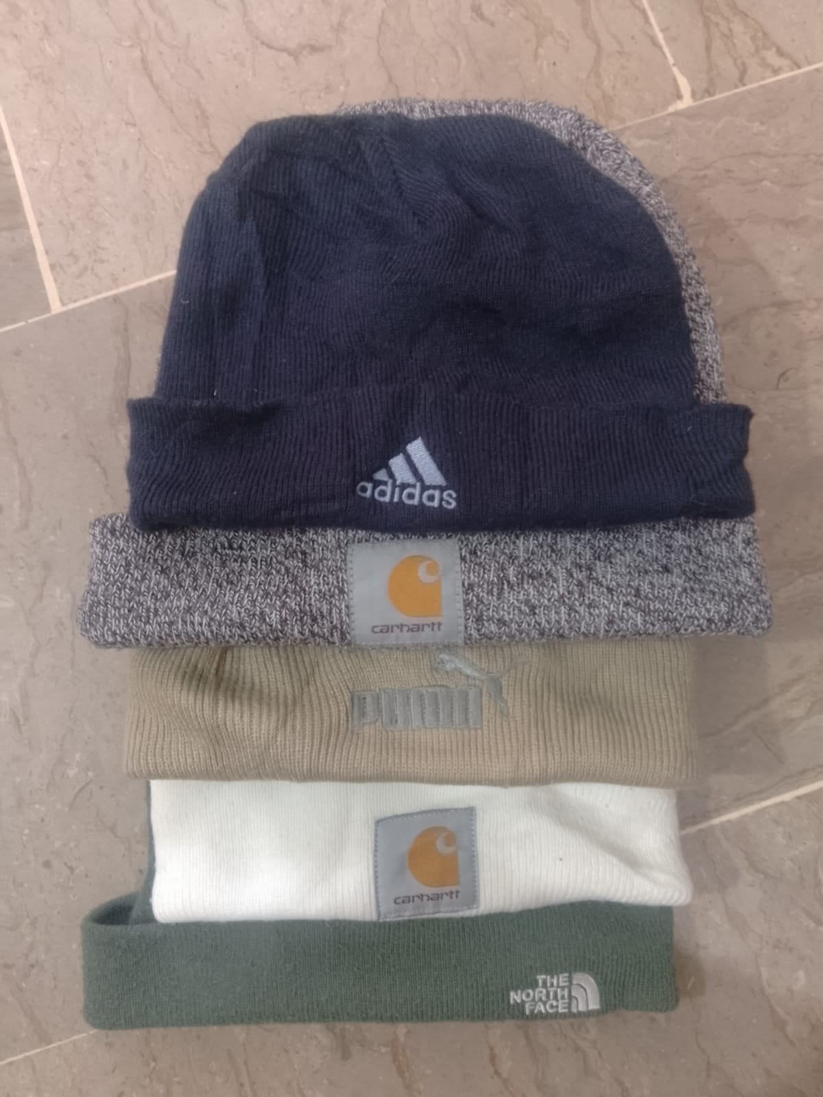 カーハート ザ・ノース・フェイス アディダス ポロ ビーニー