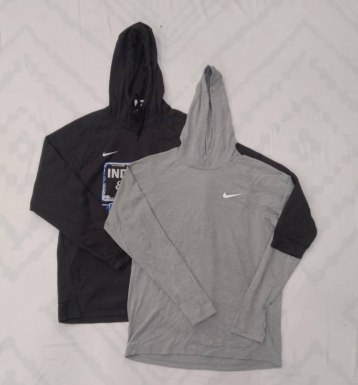 ZV0703 Nike Track Hoodie