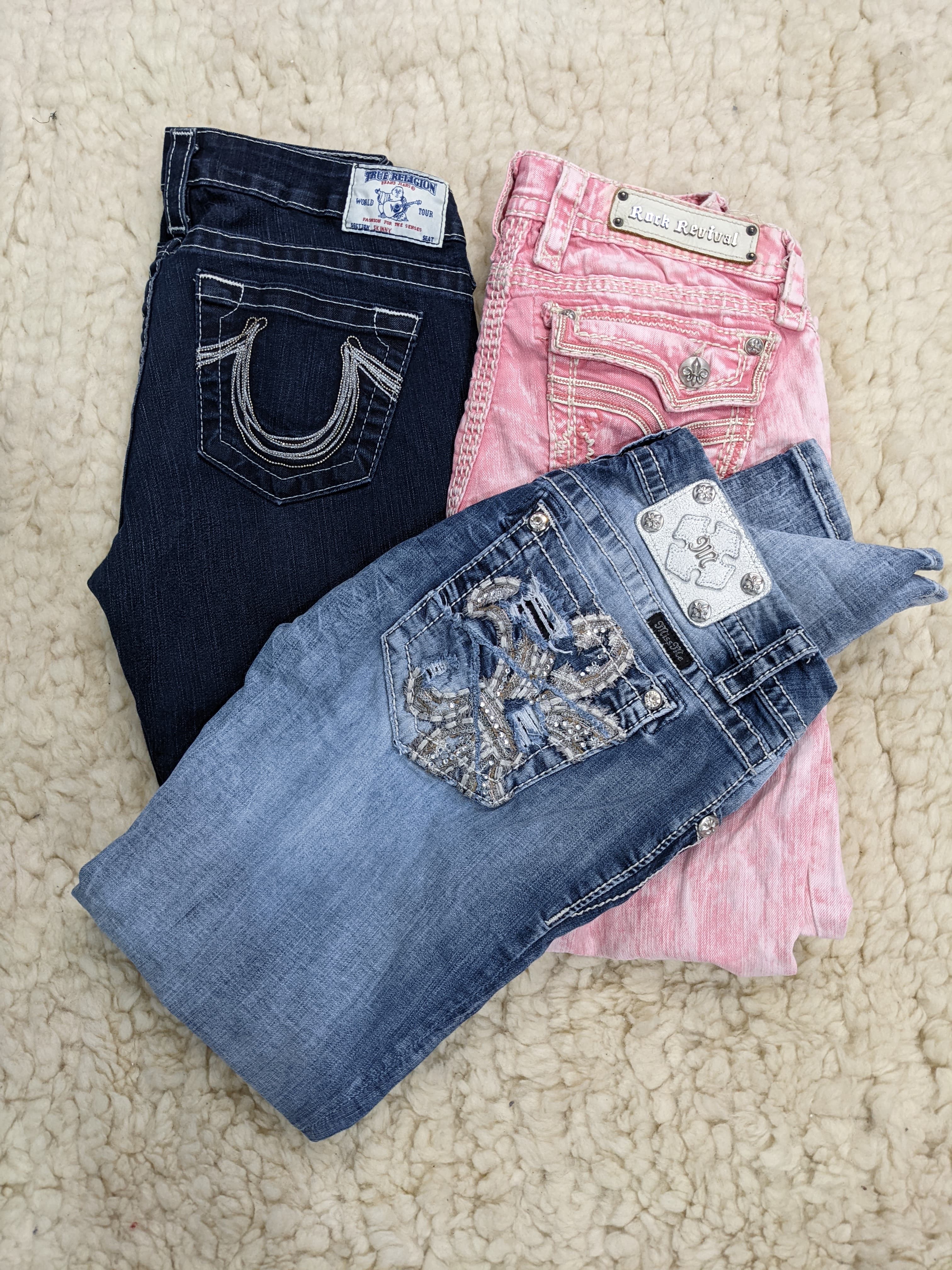 Miss Me, Rock Revival, True Religion Jeans | スタイリッシュで快適