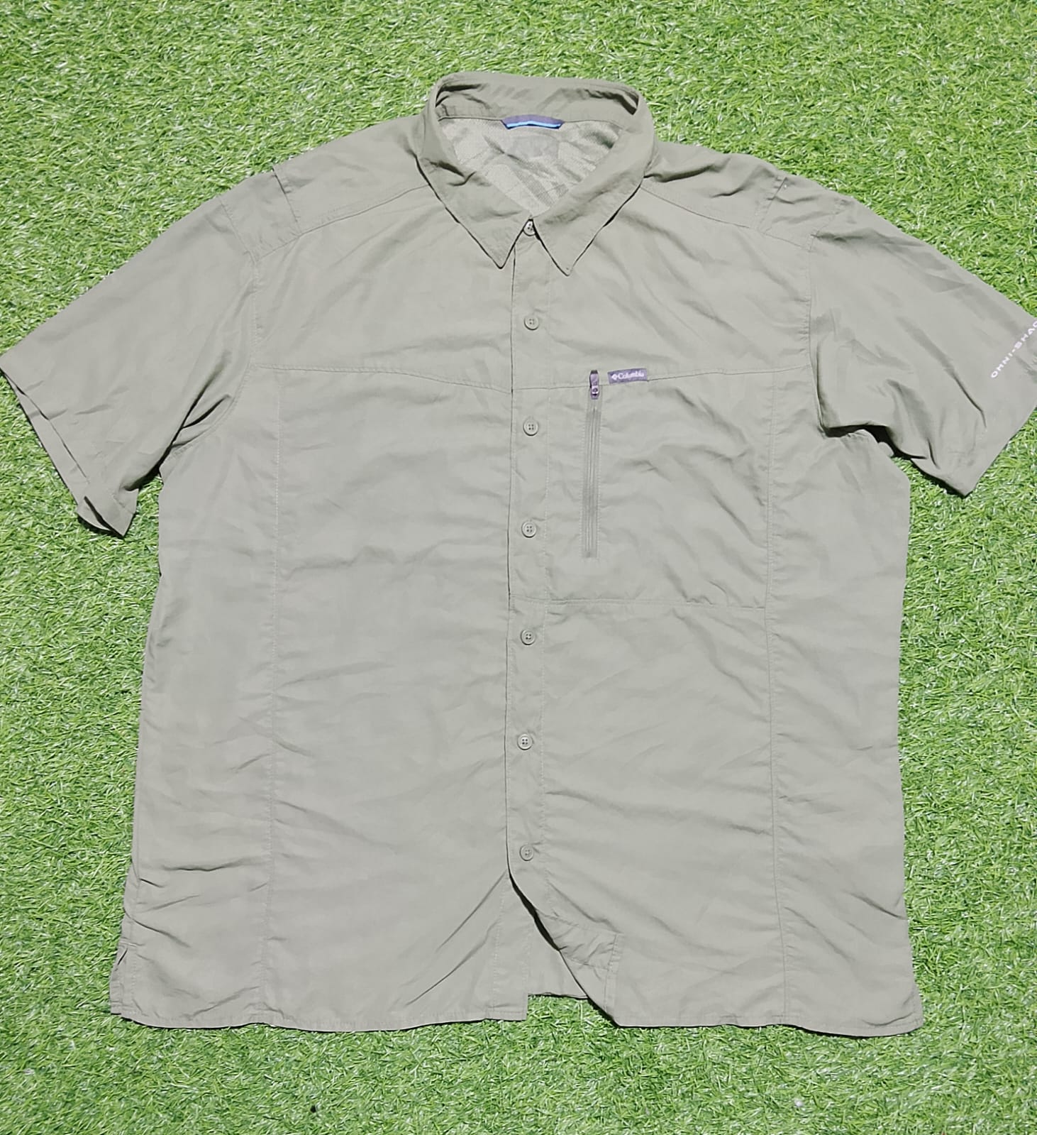 Colombia Button up shirts