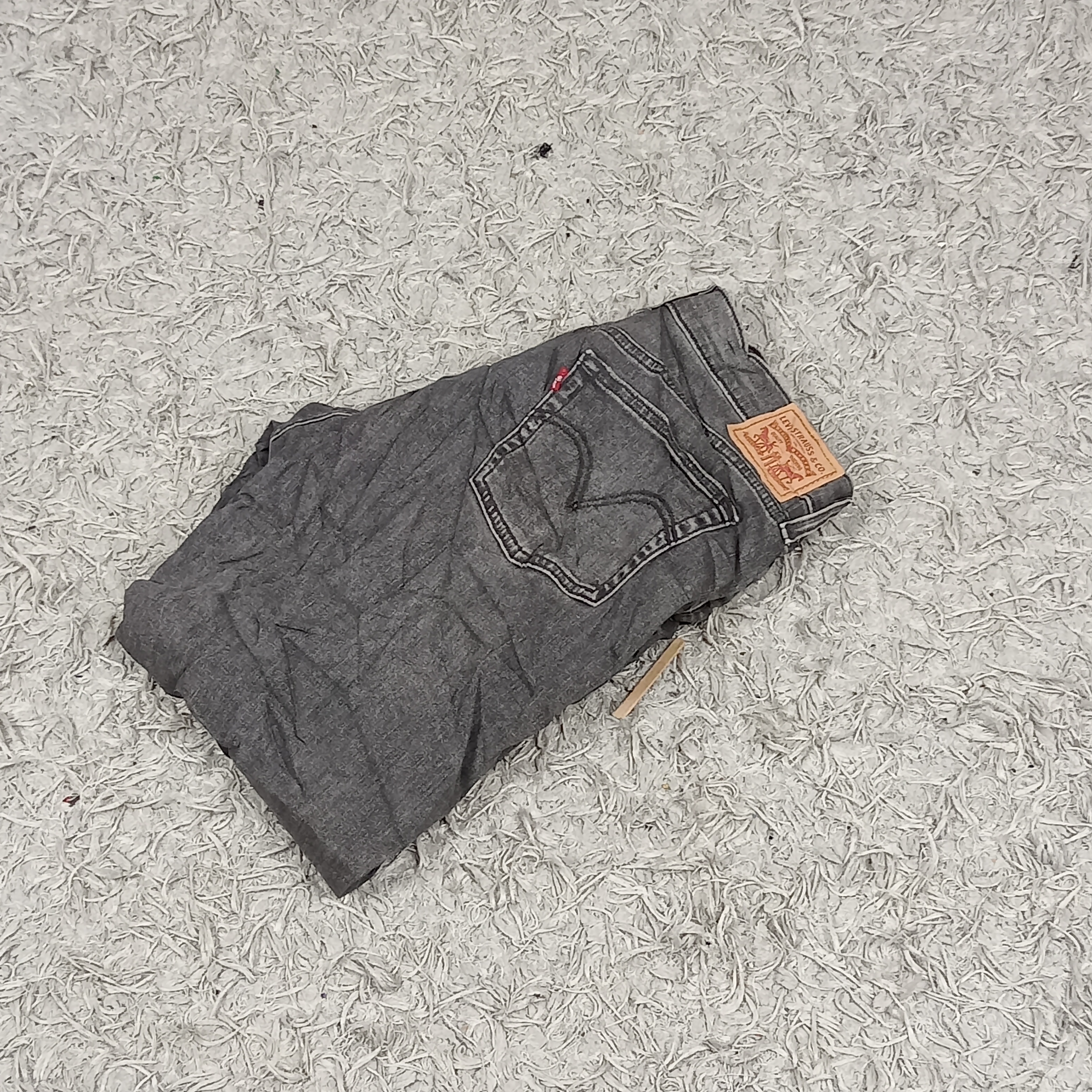 JEANS EN DENIM CODE MIX LEVI'S SPÉCIAL (FEMMES) - ENSEMBLE 22