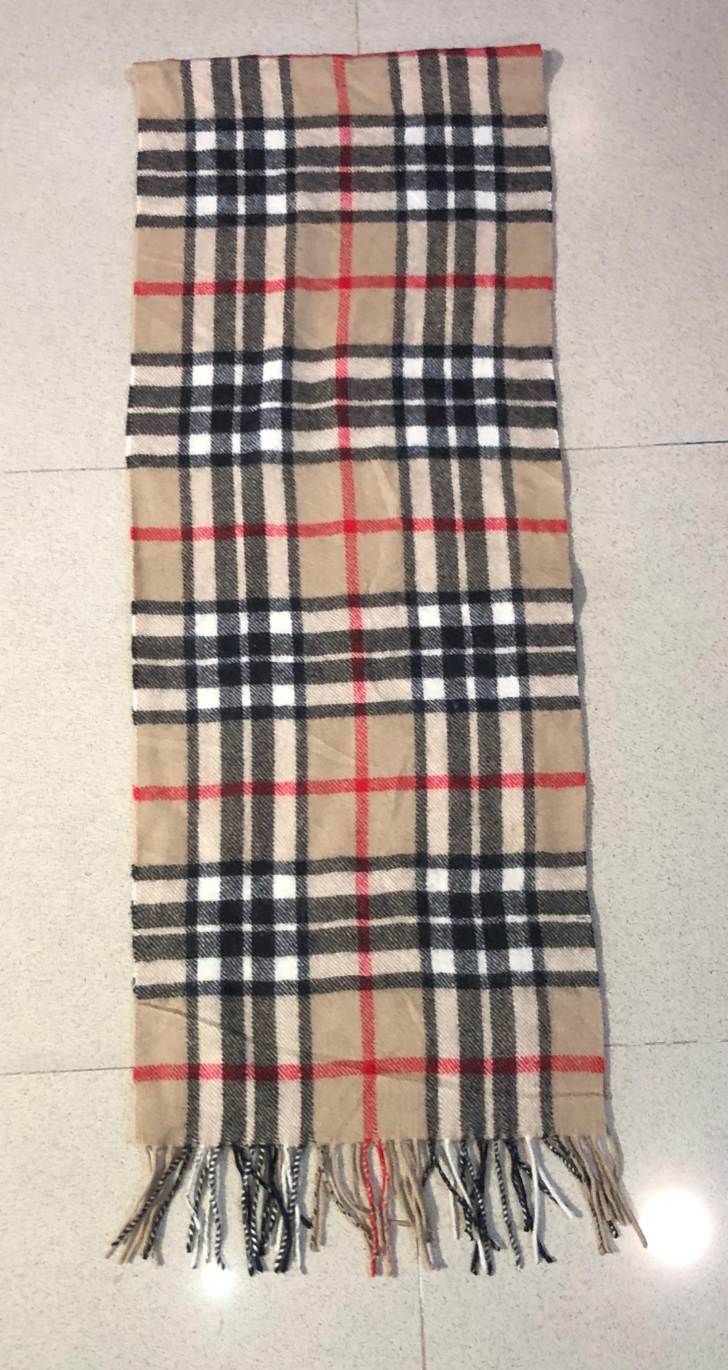Burberry Print Scarve 🧣
