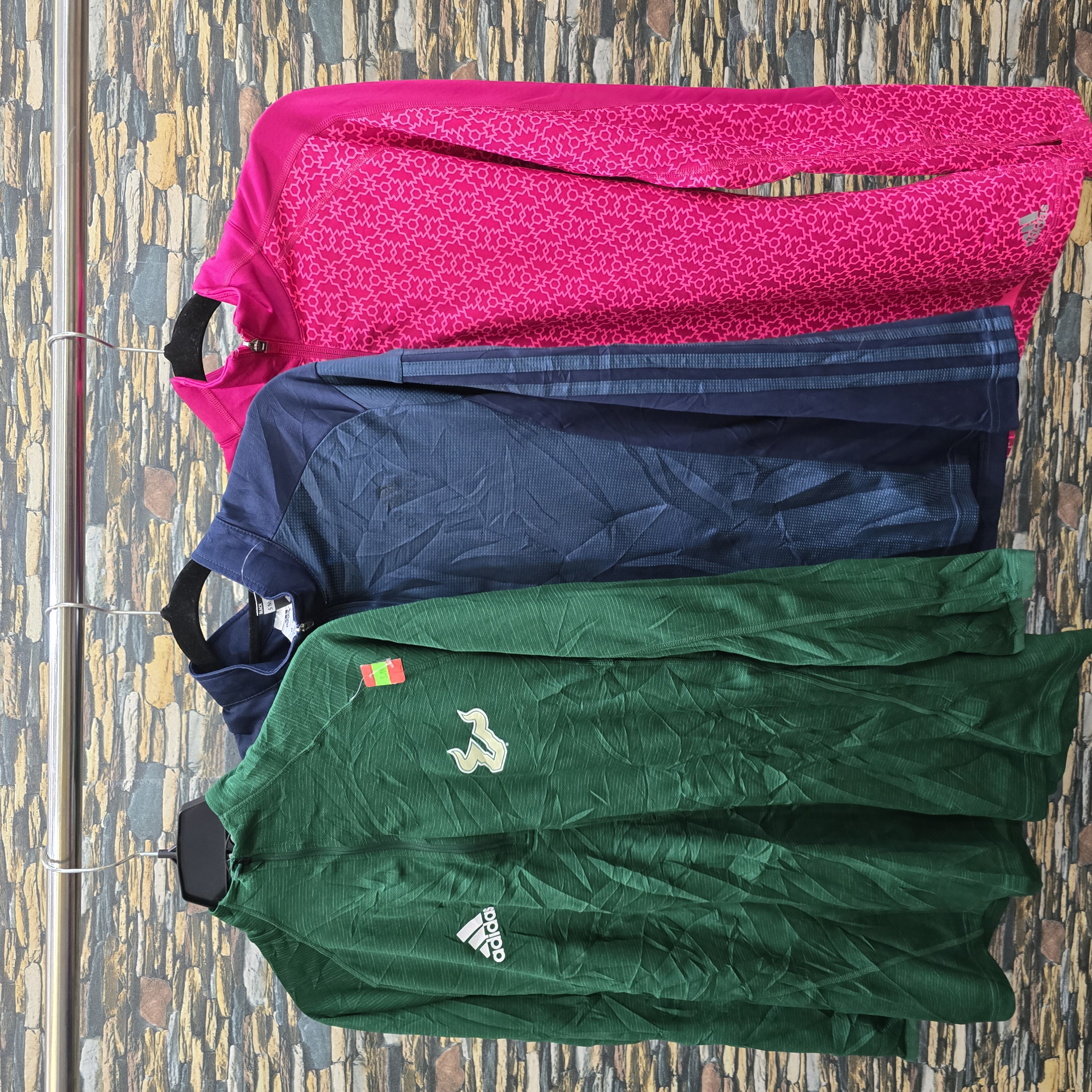 AV-0266 Adidas Track Tops