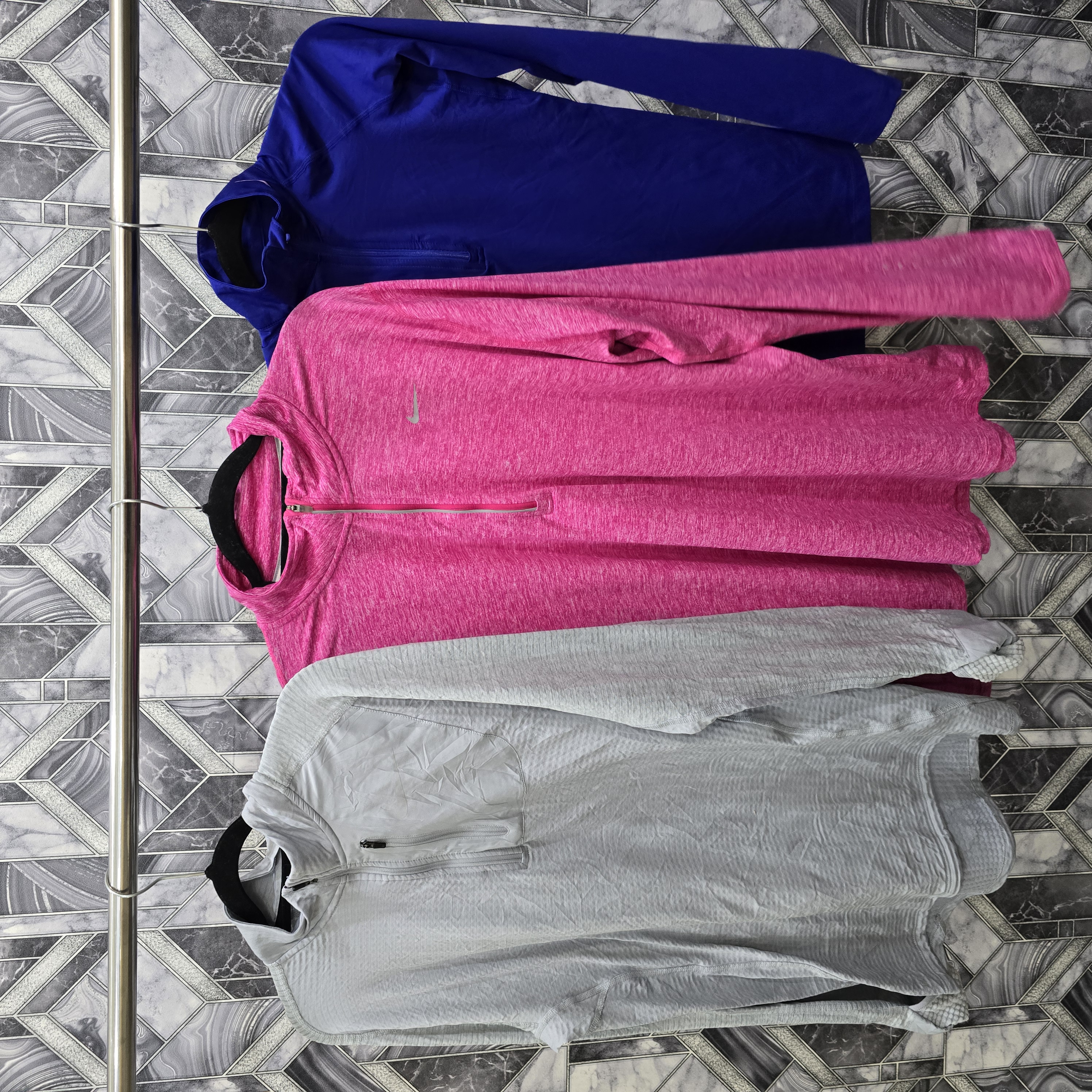 AV-0268 Nike Track Tops