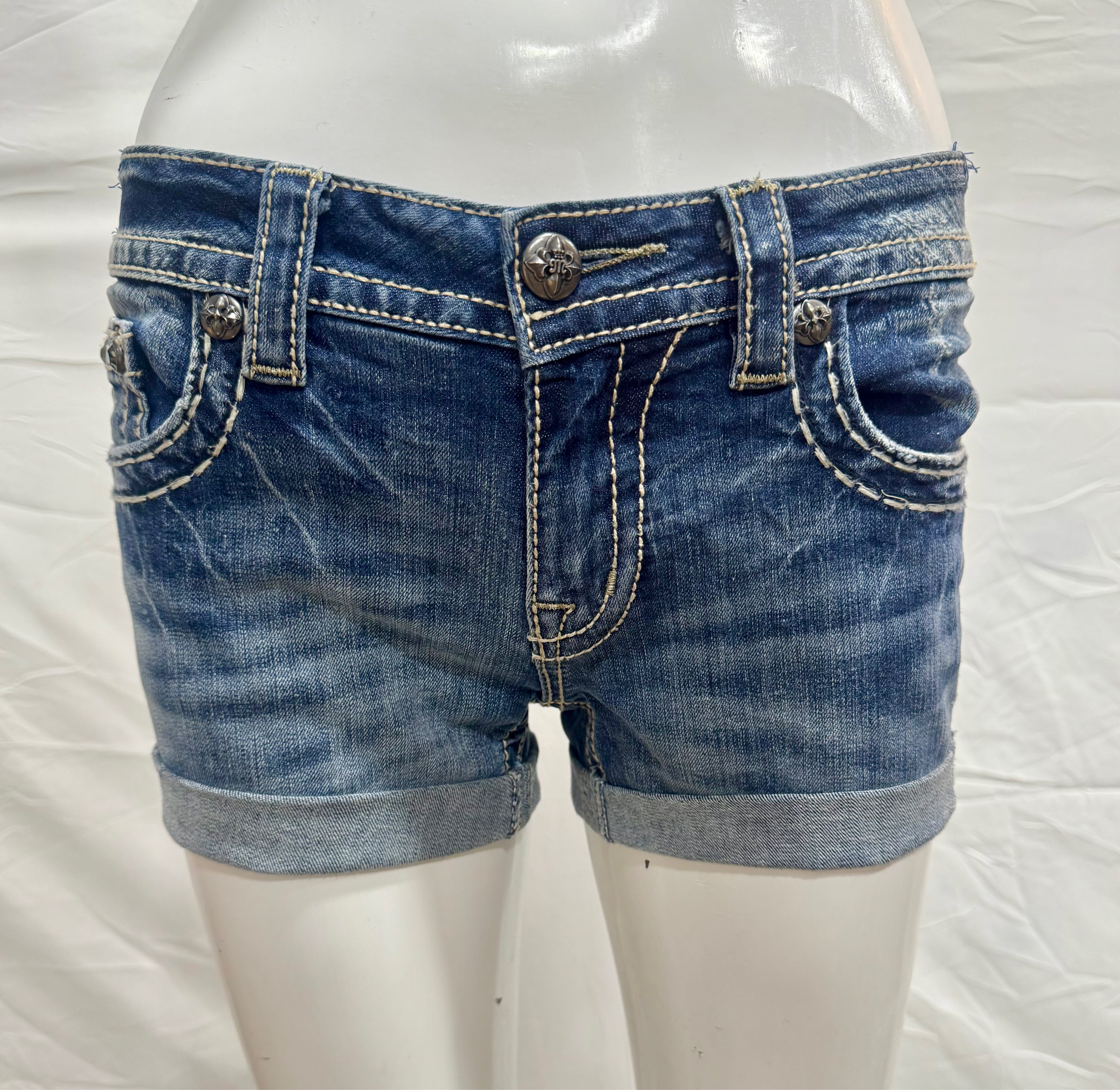 UPCYCLED Miss Me Shorts -EVR0011