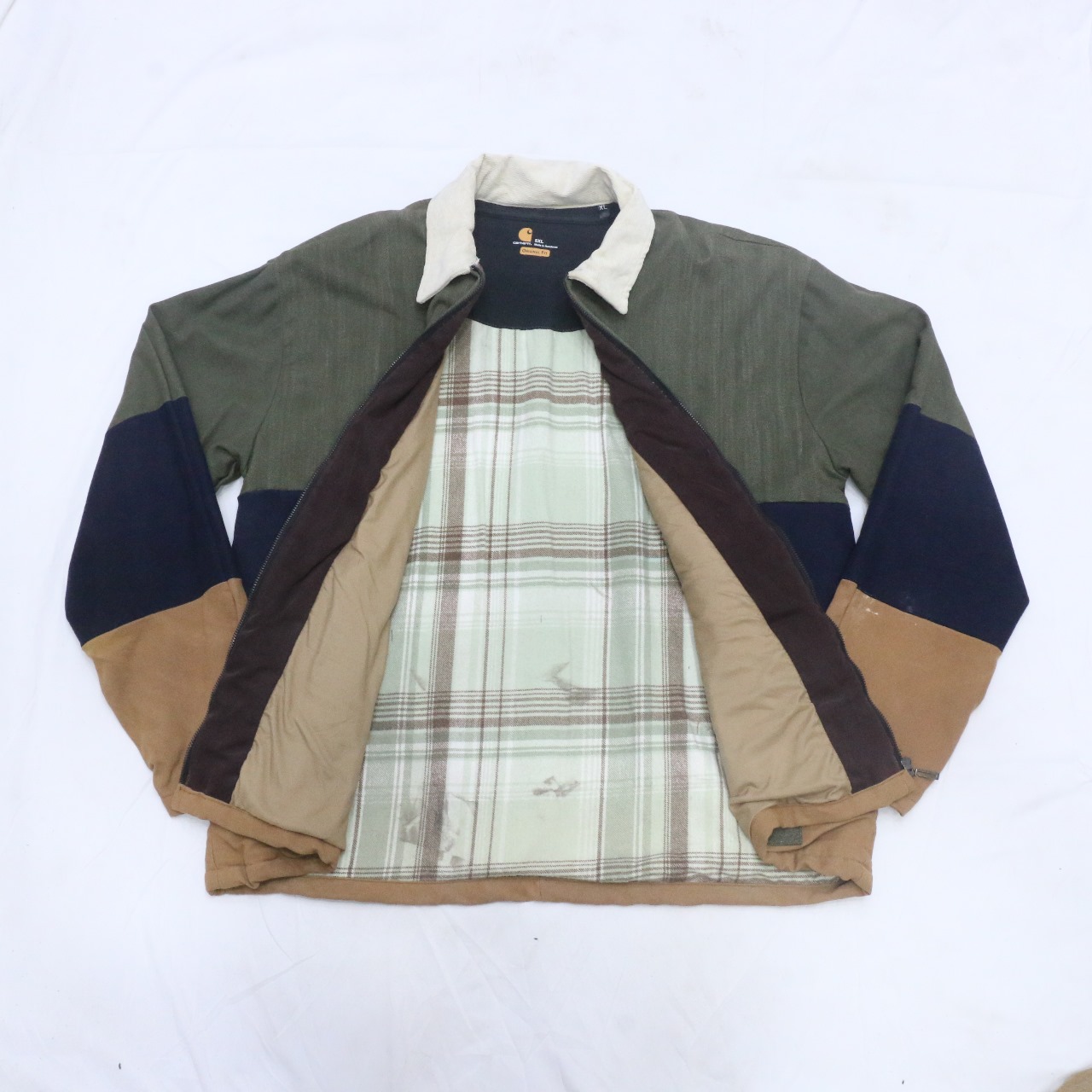 CR717 Upcycled Carhartt Earth Tone Jacke