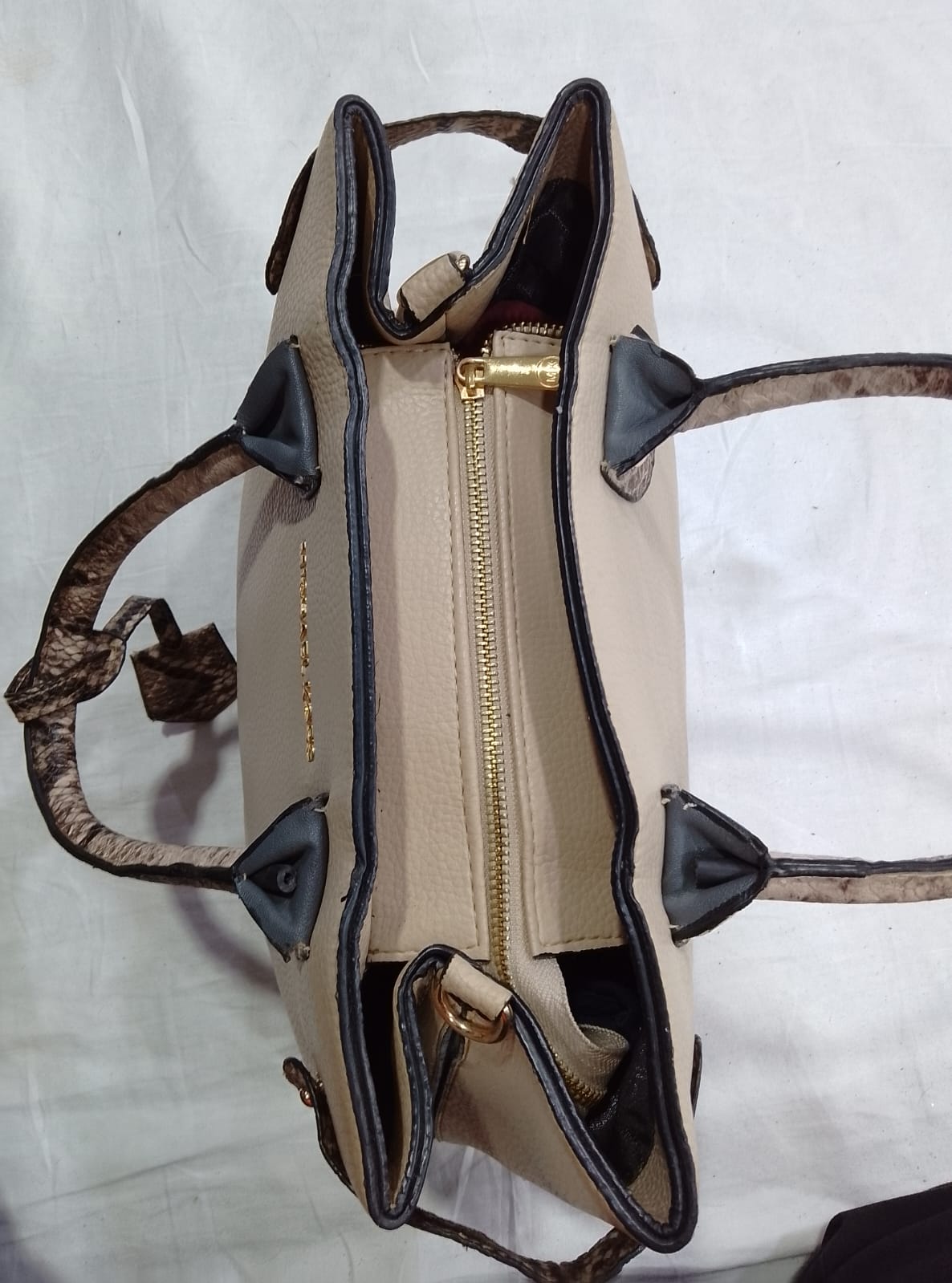 CR5493 ヴィンテージ Y2K ブランド バッグ