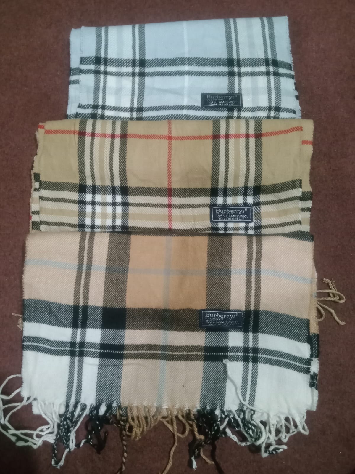 Premium Burberry Schals