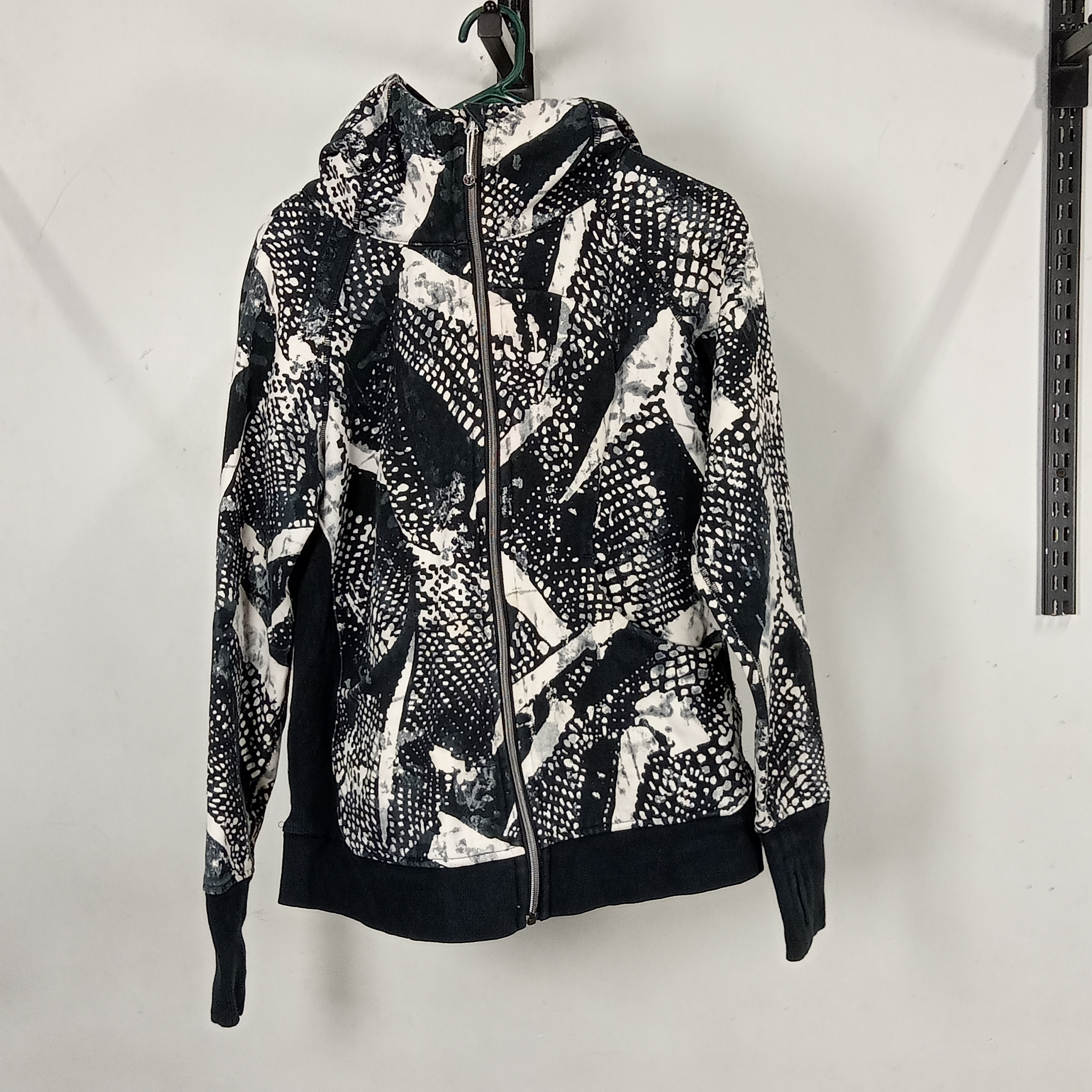 LULULEMON JACKETS & HOODIES - BUNDLE 03