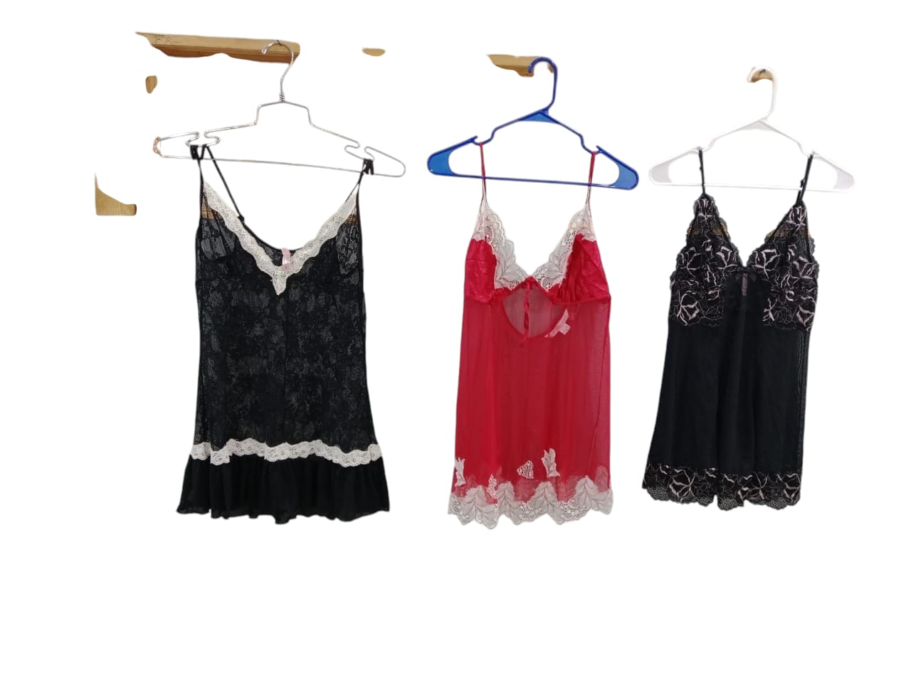 Stylish mix lace/mesh lingerie